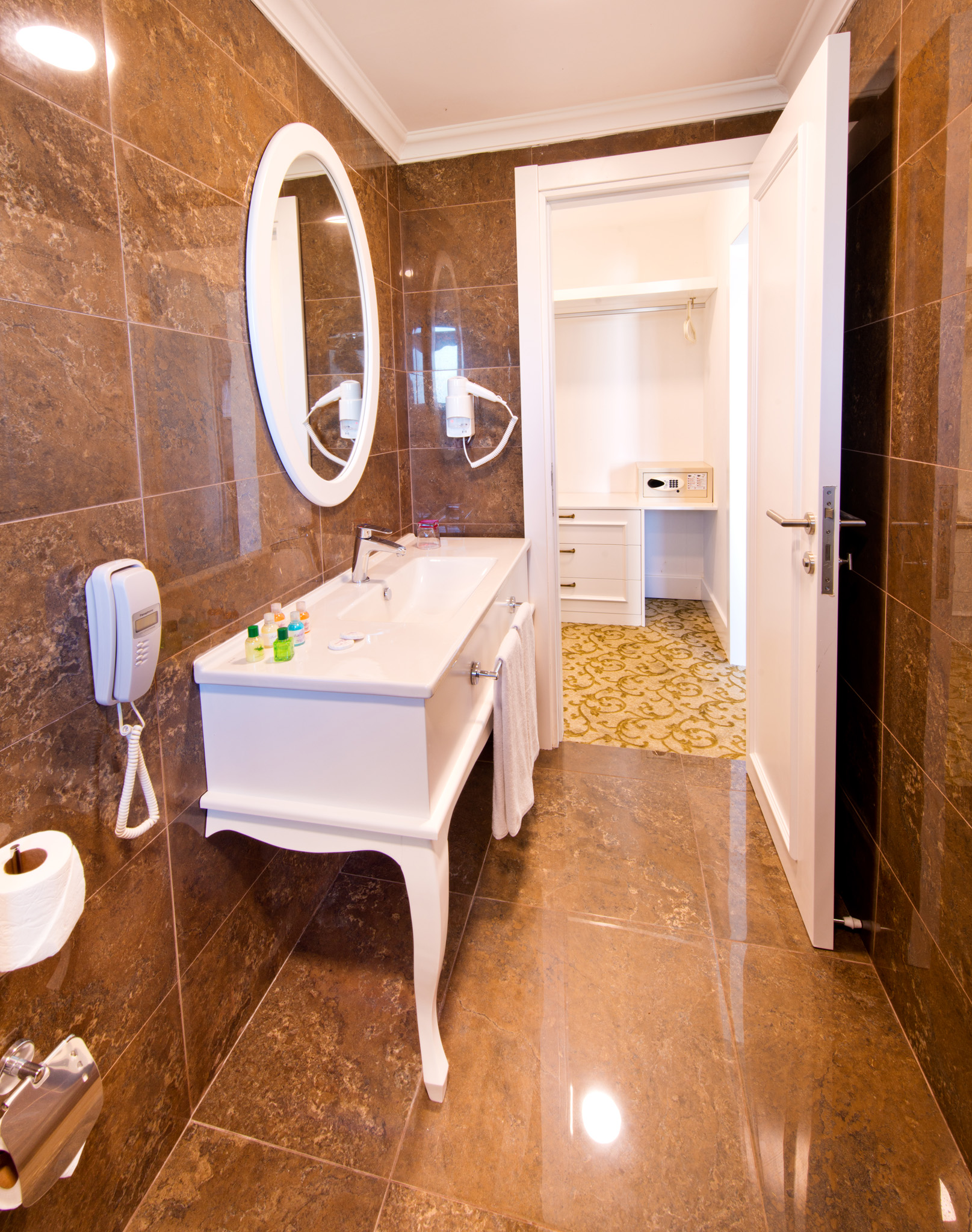 هتل The Olive Tree Kyrenia