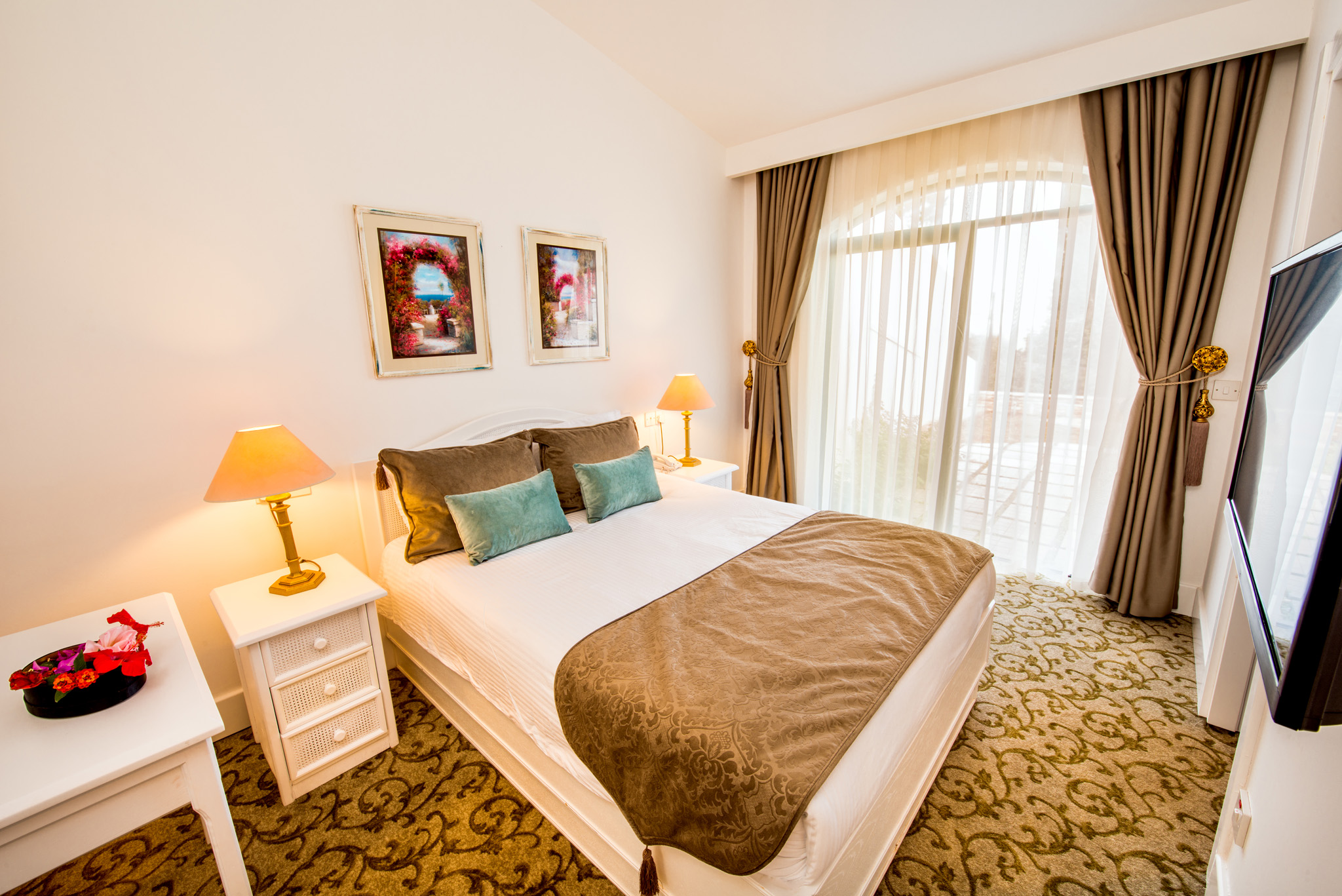 هتل The Olive Tree Kyrenia