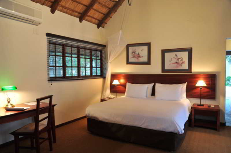 هتل Faircity Roodevallei Hotel پریتوریا