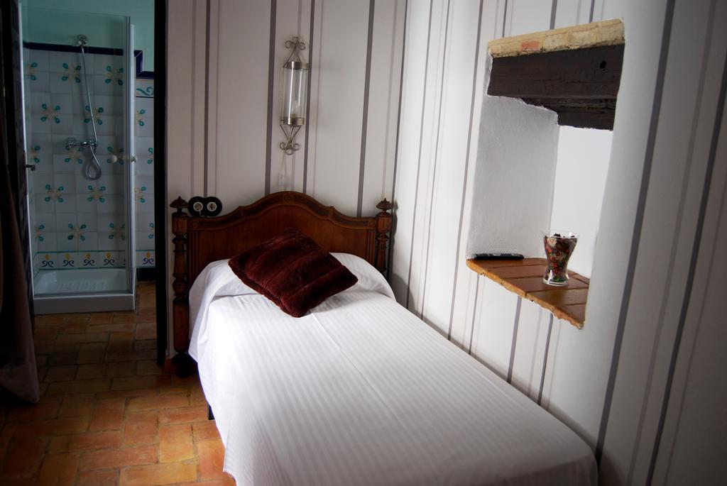 هتل Posada San Fernando Carmona