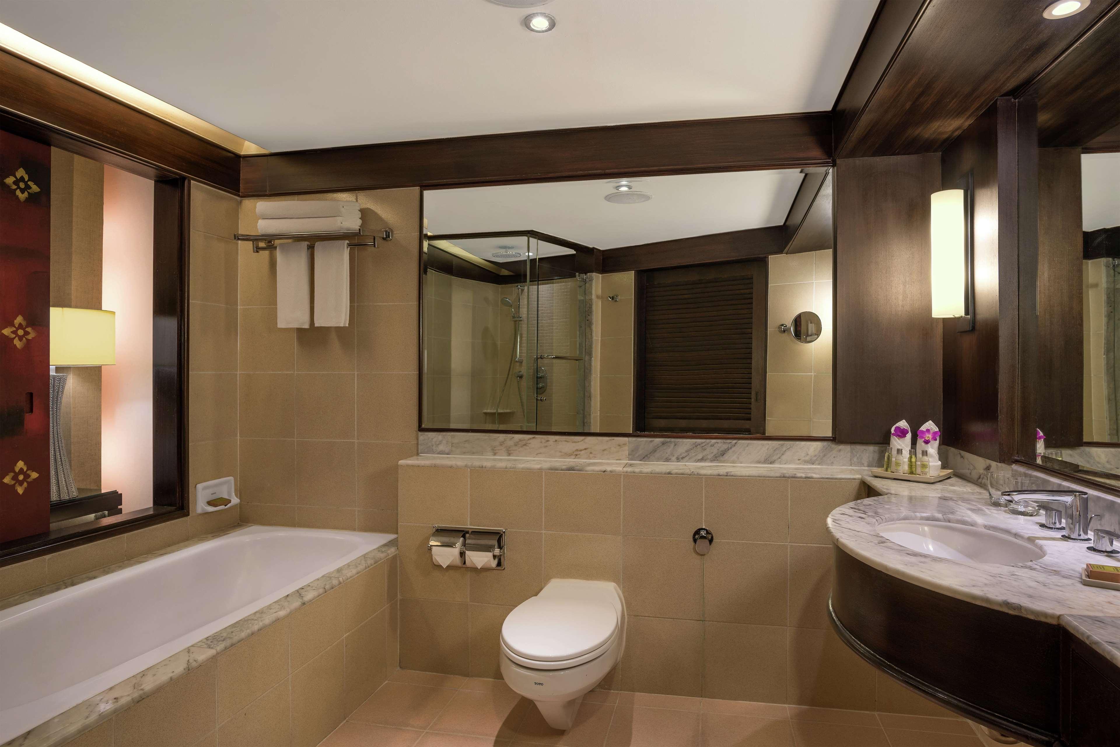 تصاویر Hotel Hilton Phuket Arcadia Resort & Spa