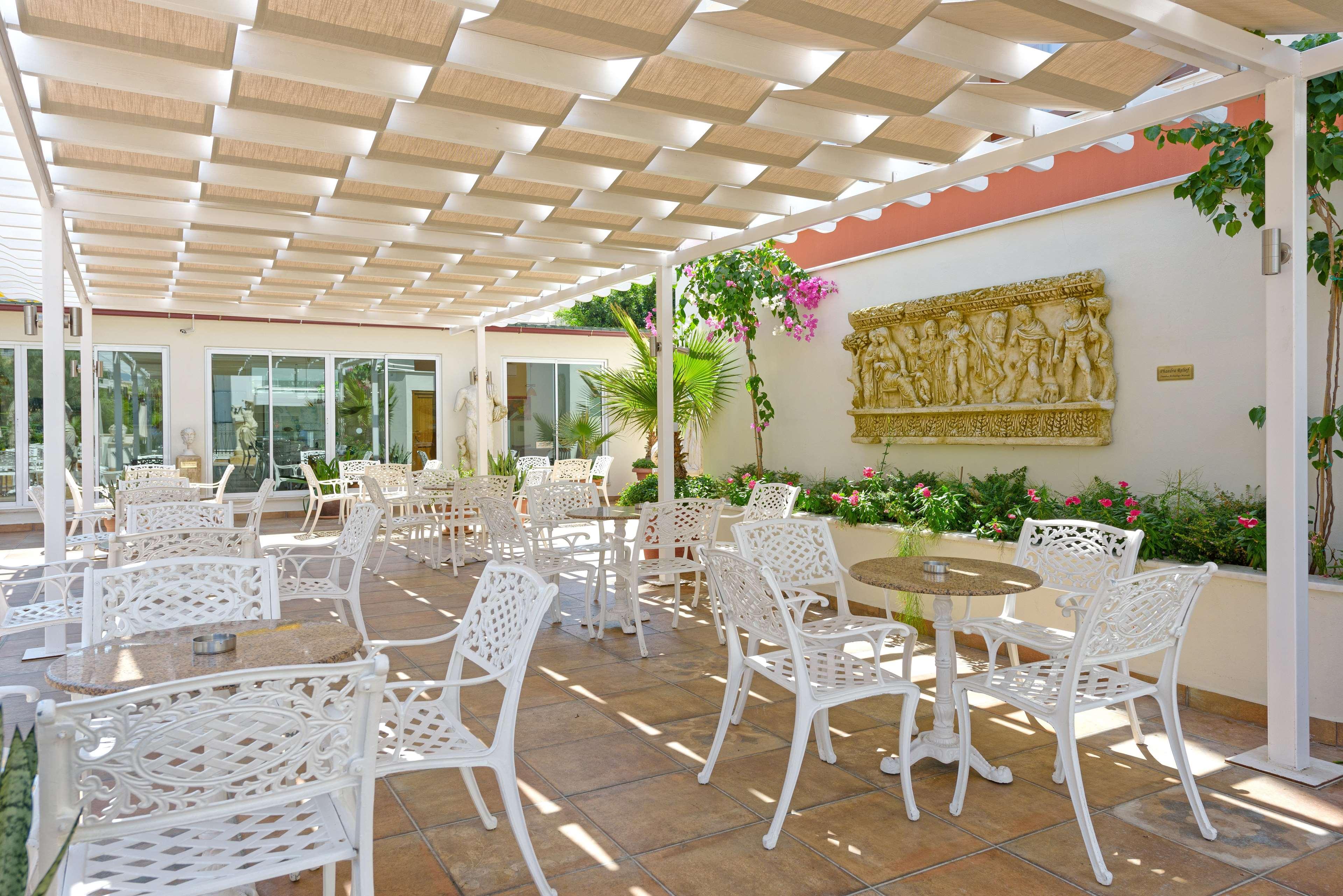 هتل Antique Roman Palace آلانیا