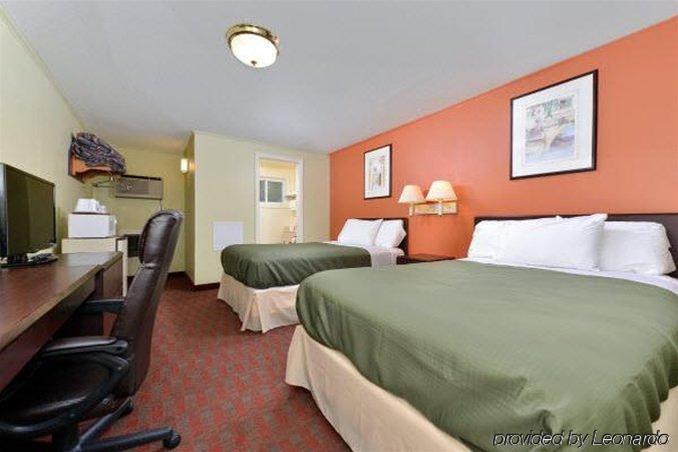 هتل Americas Best Value Inn - Manchester منچستر