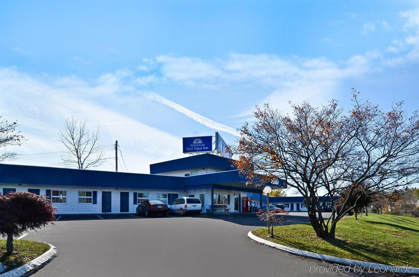 هتل Americas Best Value Inn - Manchester منچستر