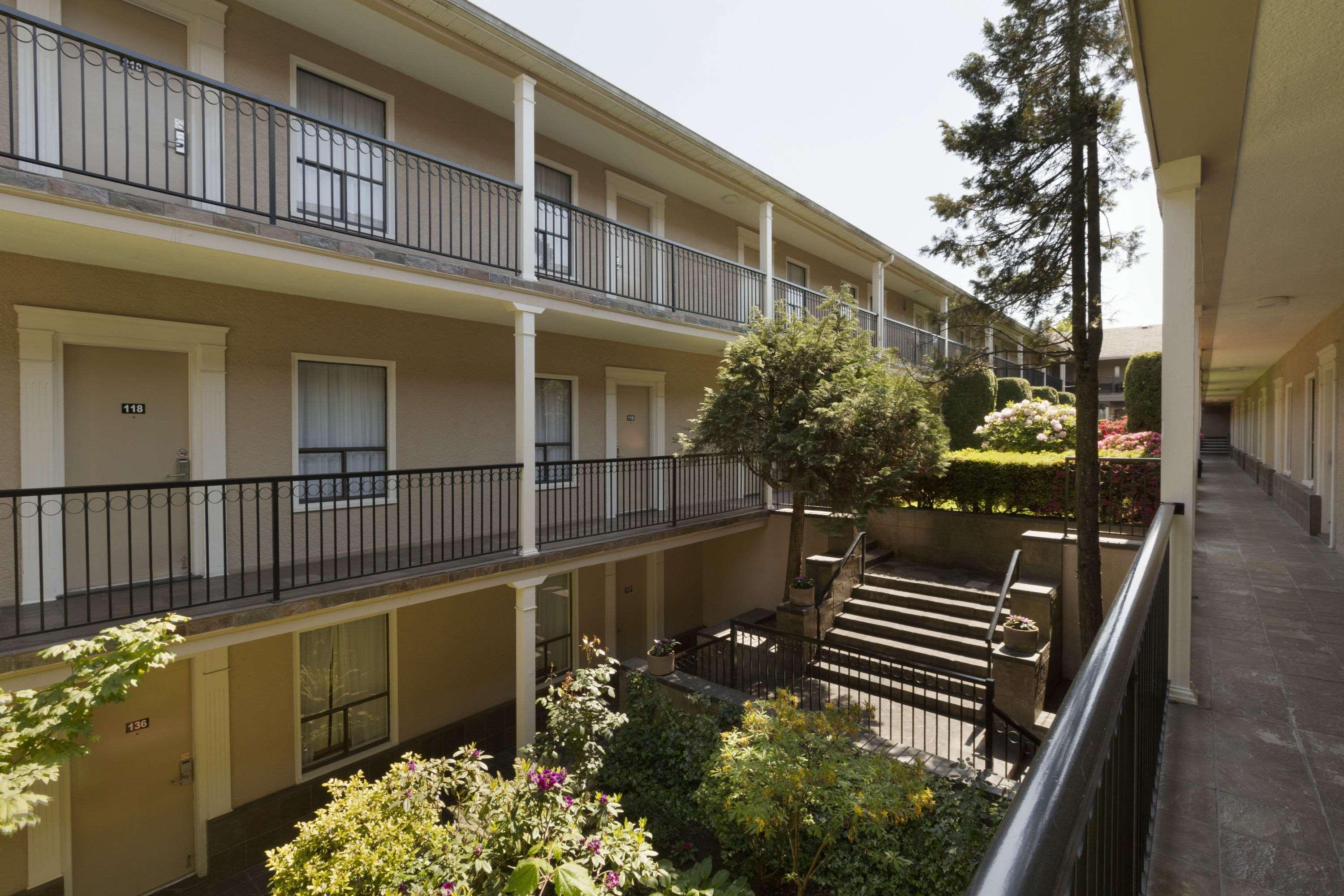 هتل Days Inn Vancouver Metro ونکوور