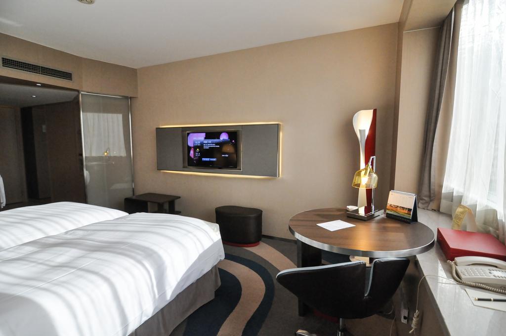 هتل Sofitel Shanghai Hyland Shanghai