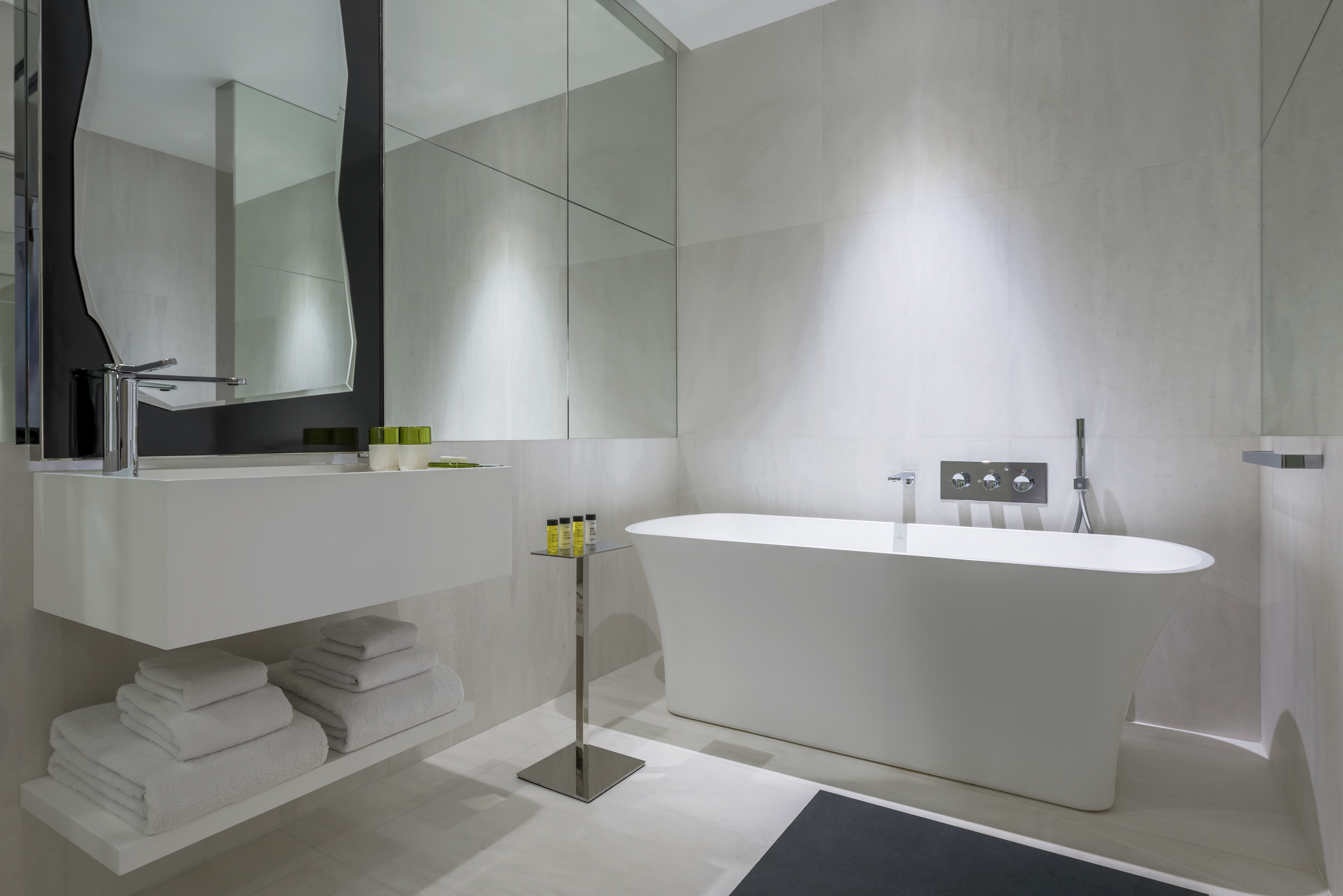 هتل JW Marriott Hotel Singapore South Beach سنگاپور