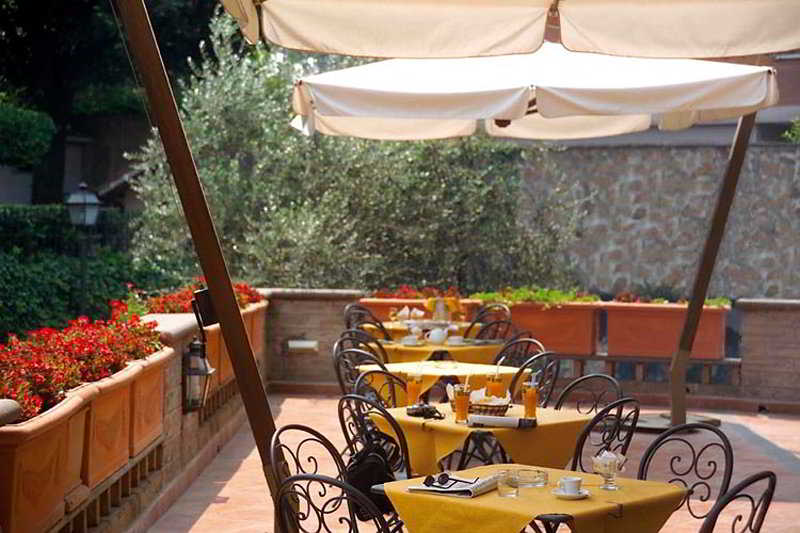 تصاویر Hotel Appia Park