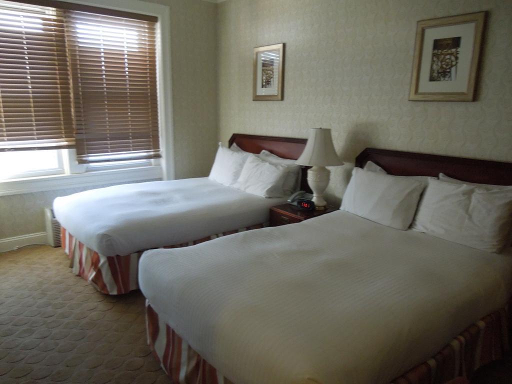 هتل The Embassy Inn Washington D.C.