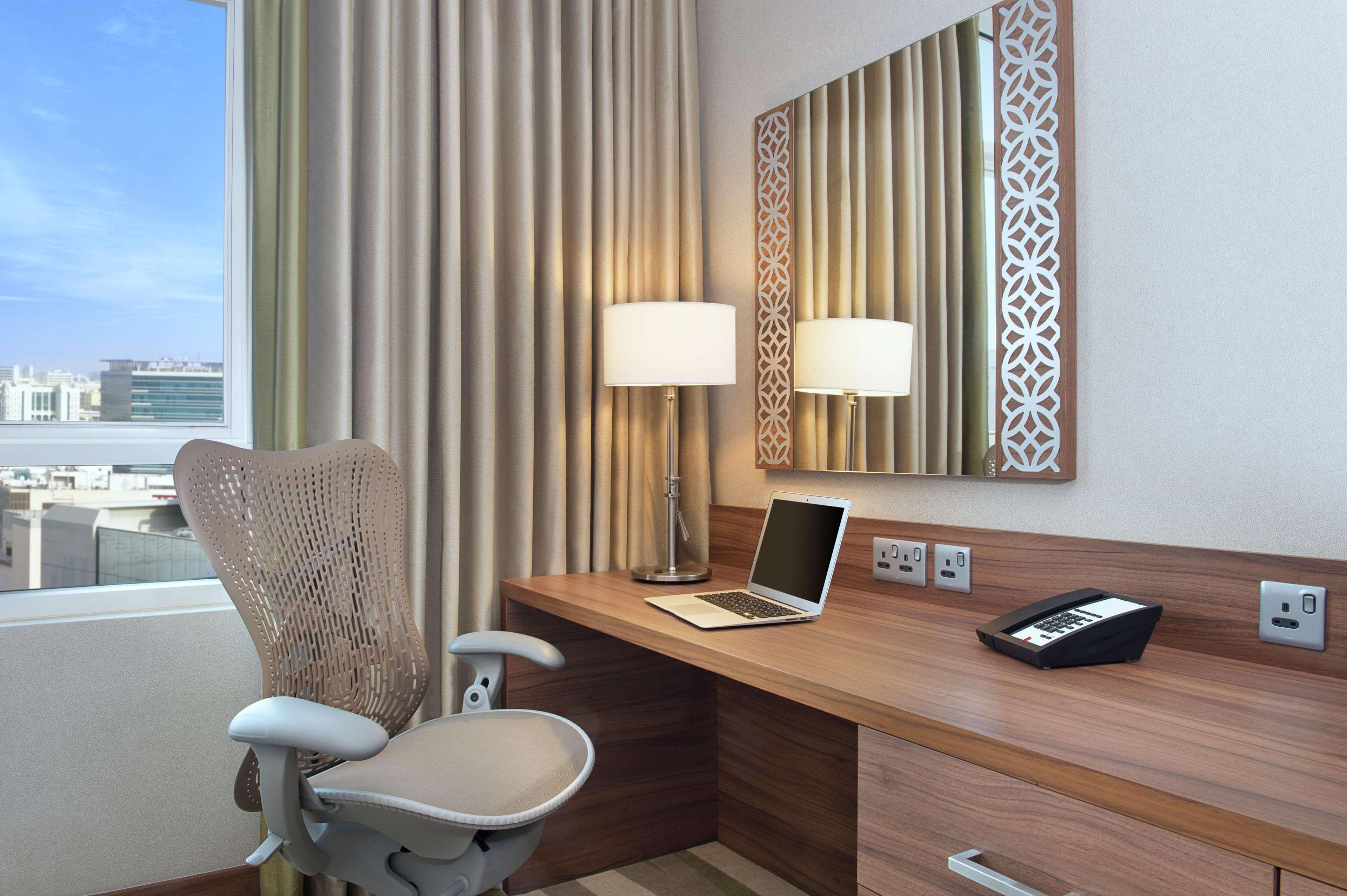 Hotel Hilton Garden Inn Dubai Al Muraqabat