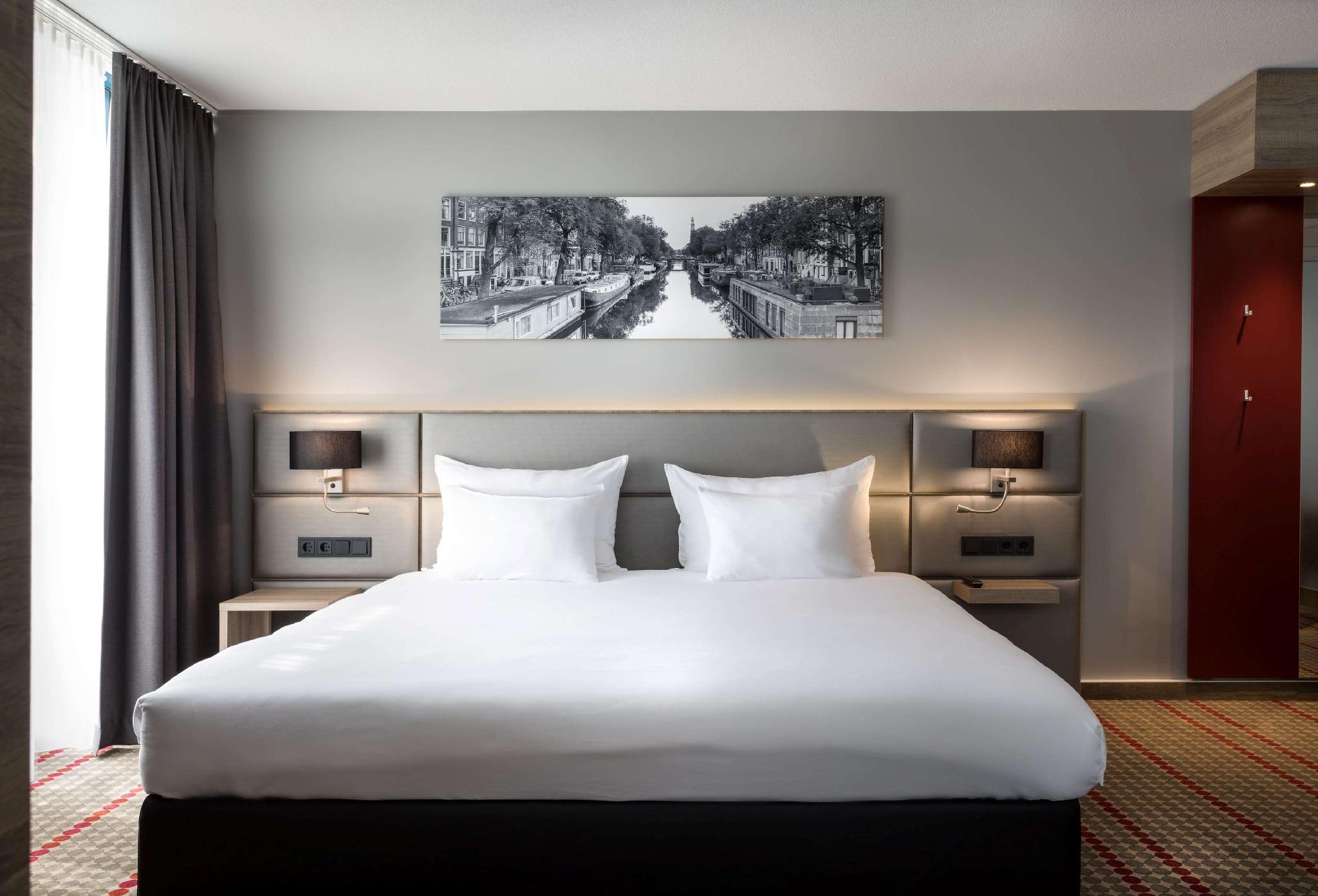 هتل Ramada Amsterdam Airport Schiphol Badhoevedorp