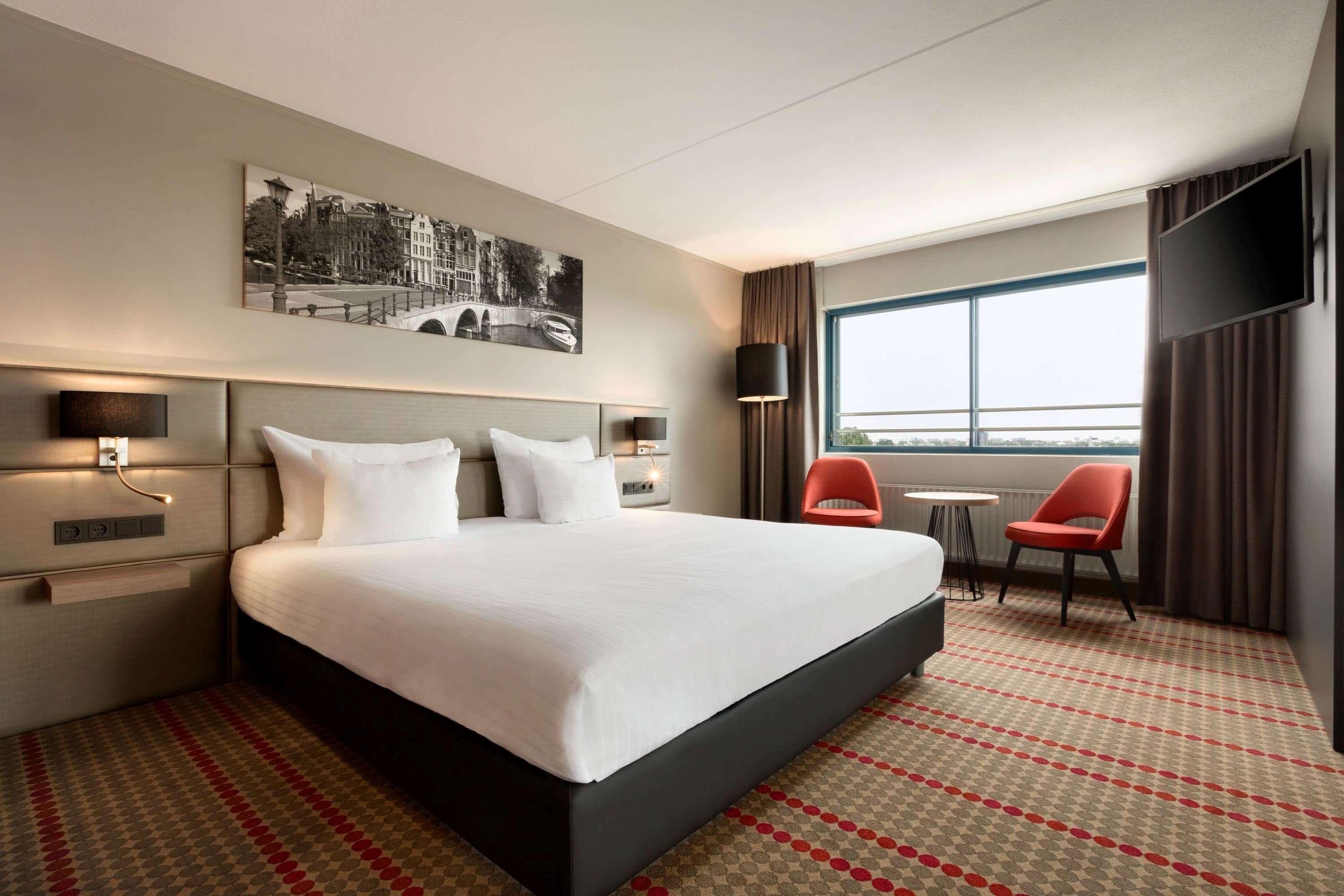هتل Ramada Amsterdam Airport Schiphol Badhoevedorp