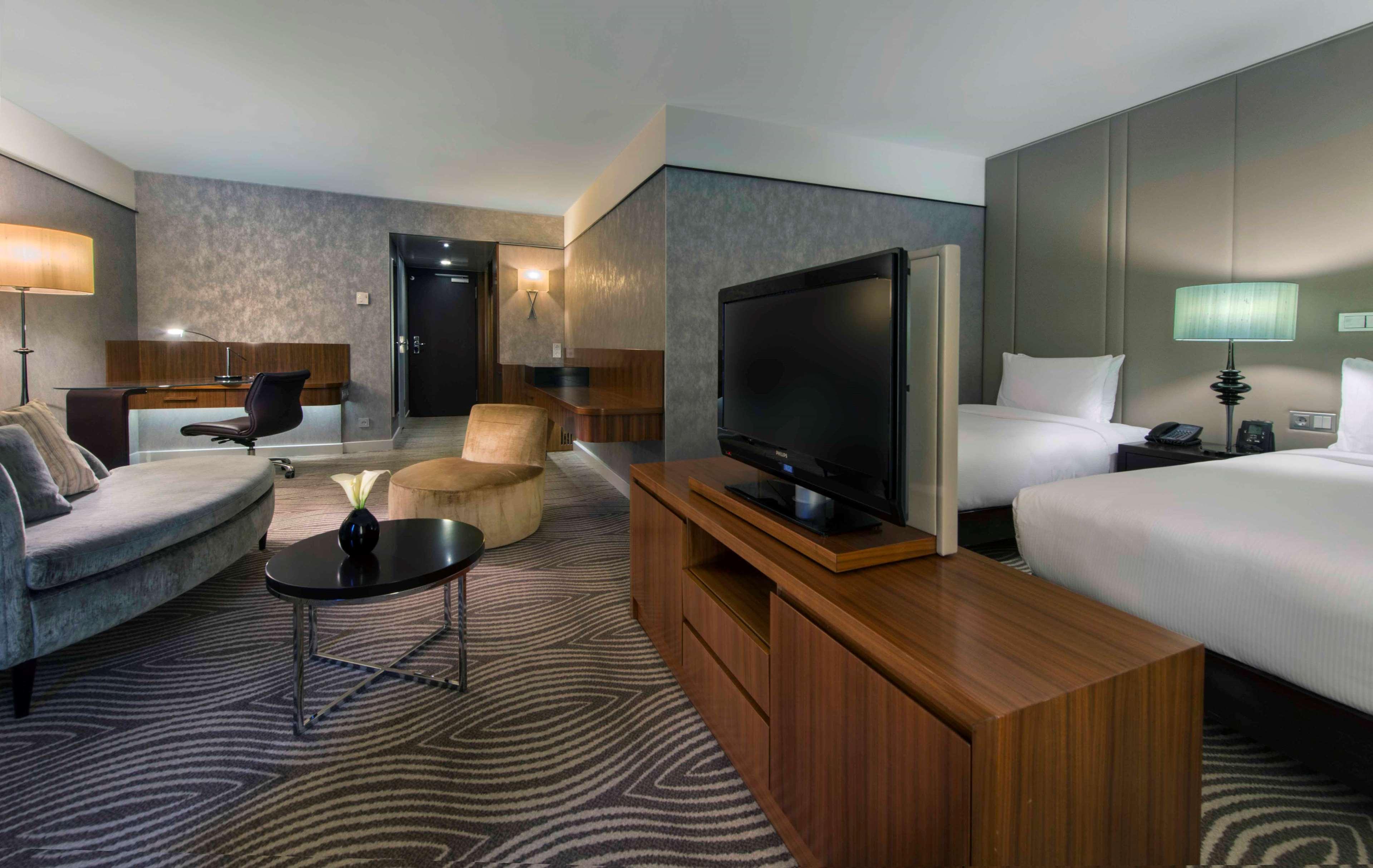 هتل Hilton Berlin برلین