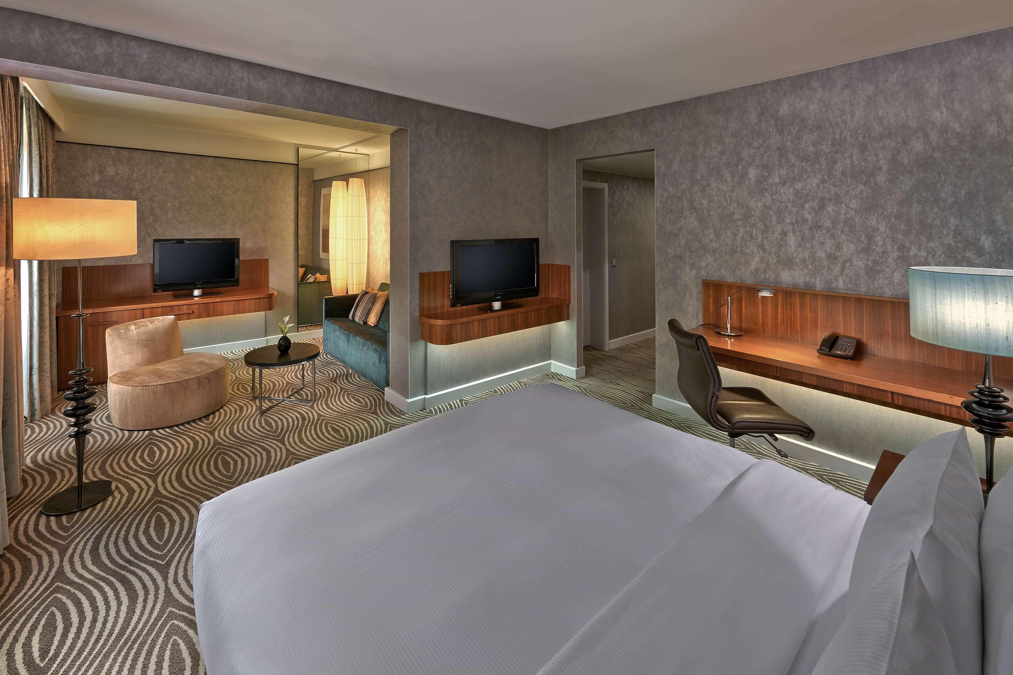 هتل Hilton Berlin برلین