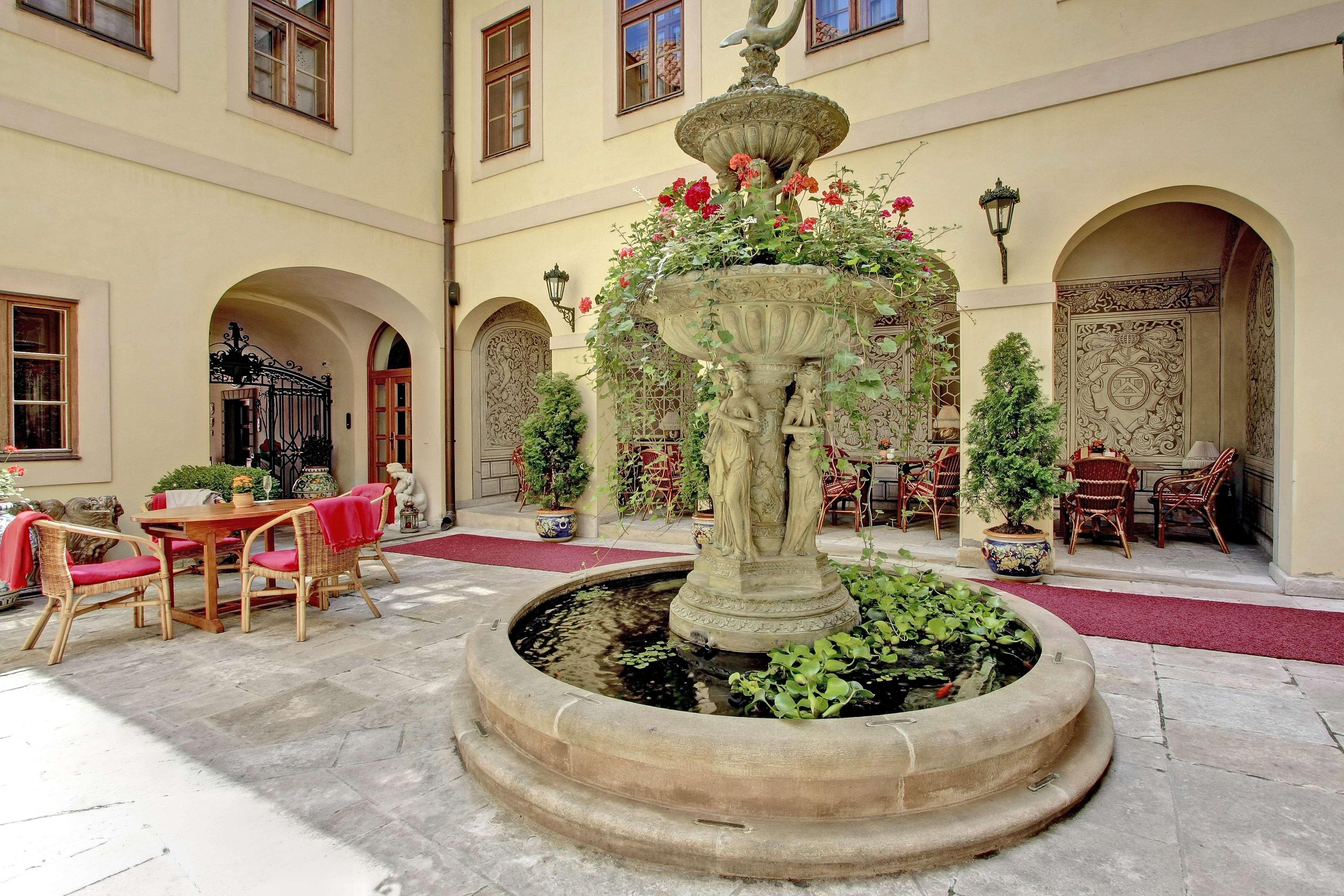 Alibaba https://cdn.alibaba.ir/ostorage/hotel/images/243491B8/AF246FA9880A1E089BC9819FB28592F6.jpg