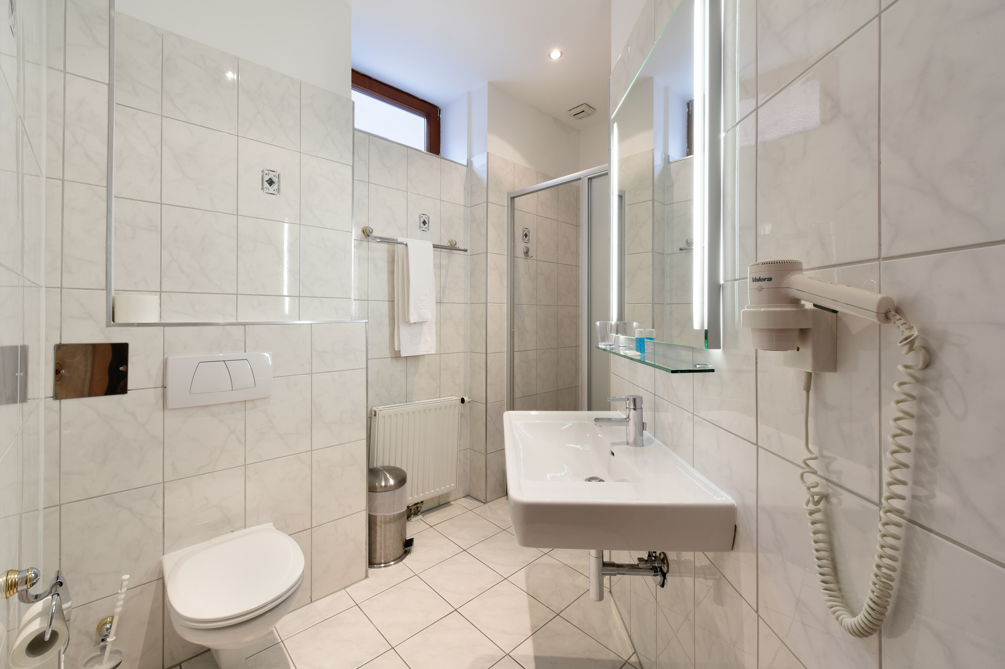 Alibaba https://cdn.alibaba.ir/ostorage/hotel/images/24647F4/2D07694D575582012193EE05D9289F67.jpg