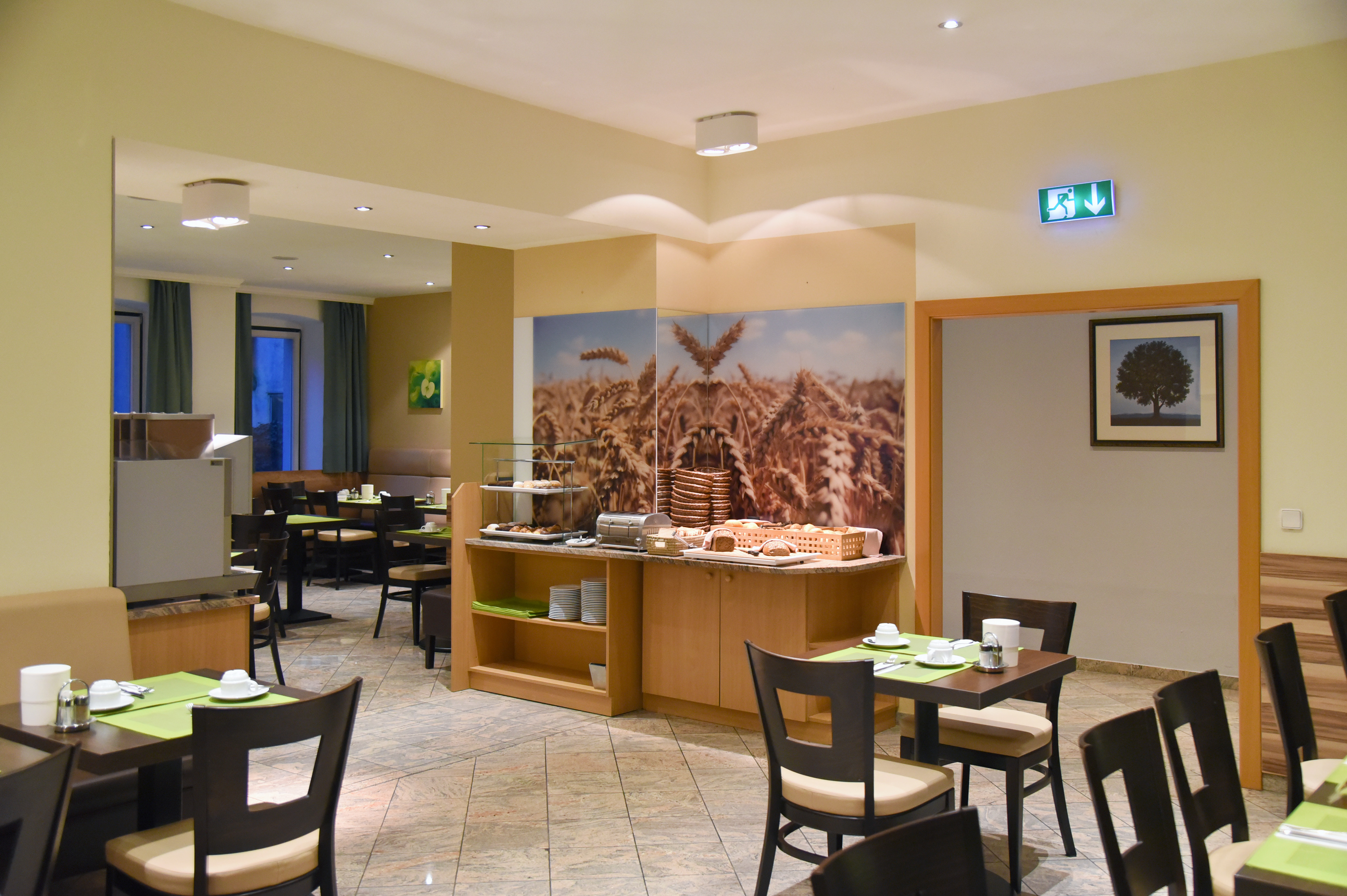 هتل لوسیا وین