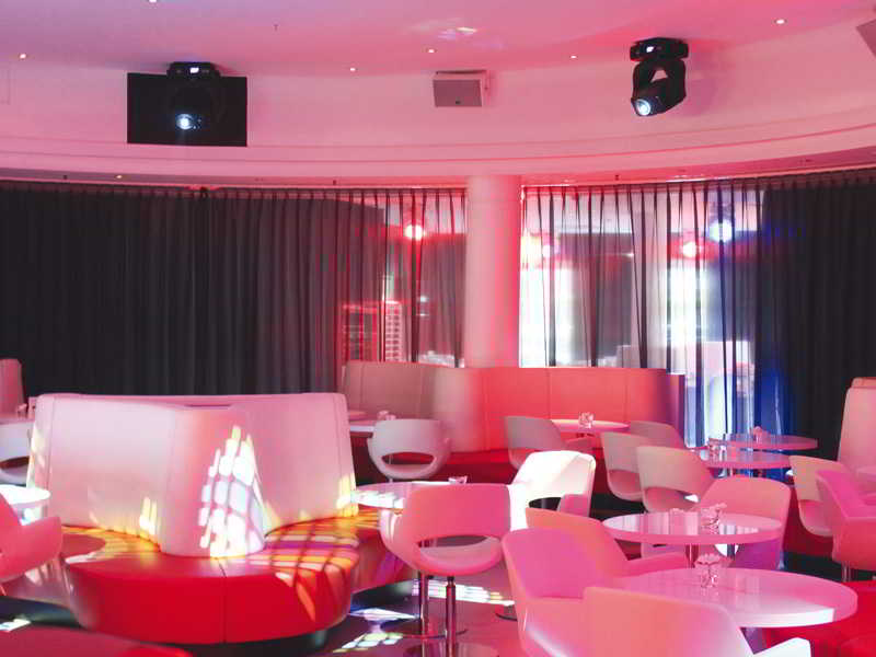 هتل DORMERO Hotel Stuttgart اشتوتگارت