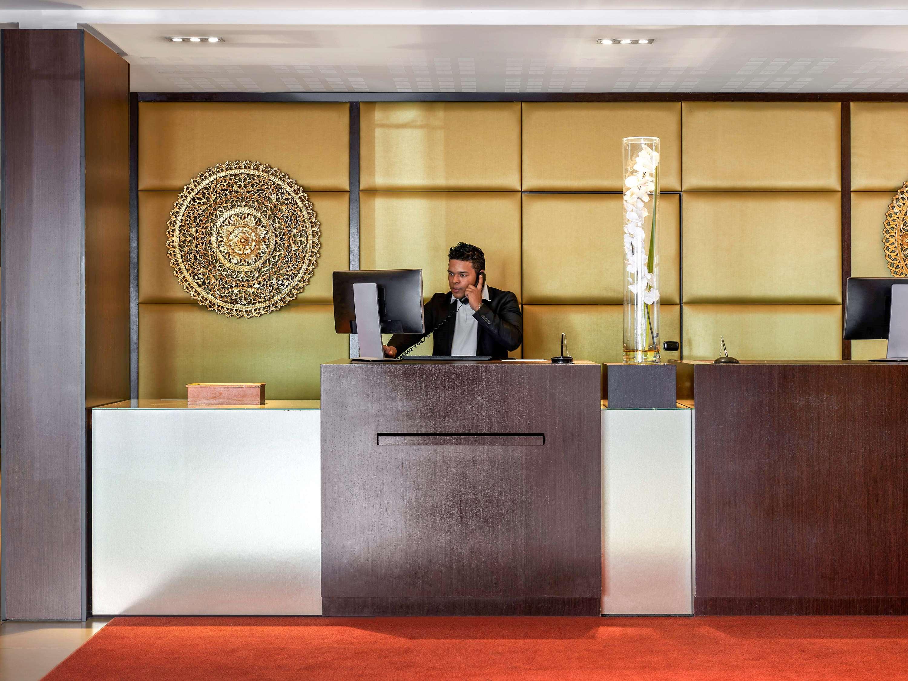 هتل Aparthotel Adagio Nice Centre نیس