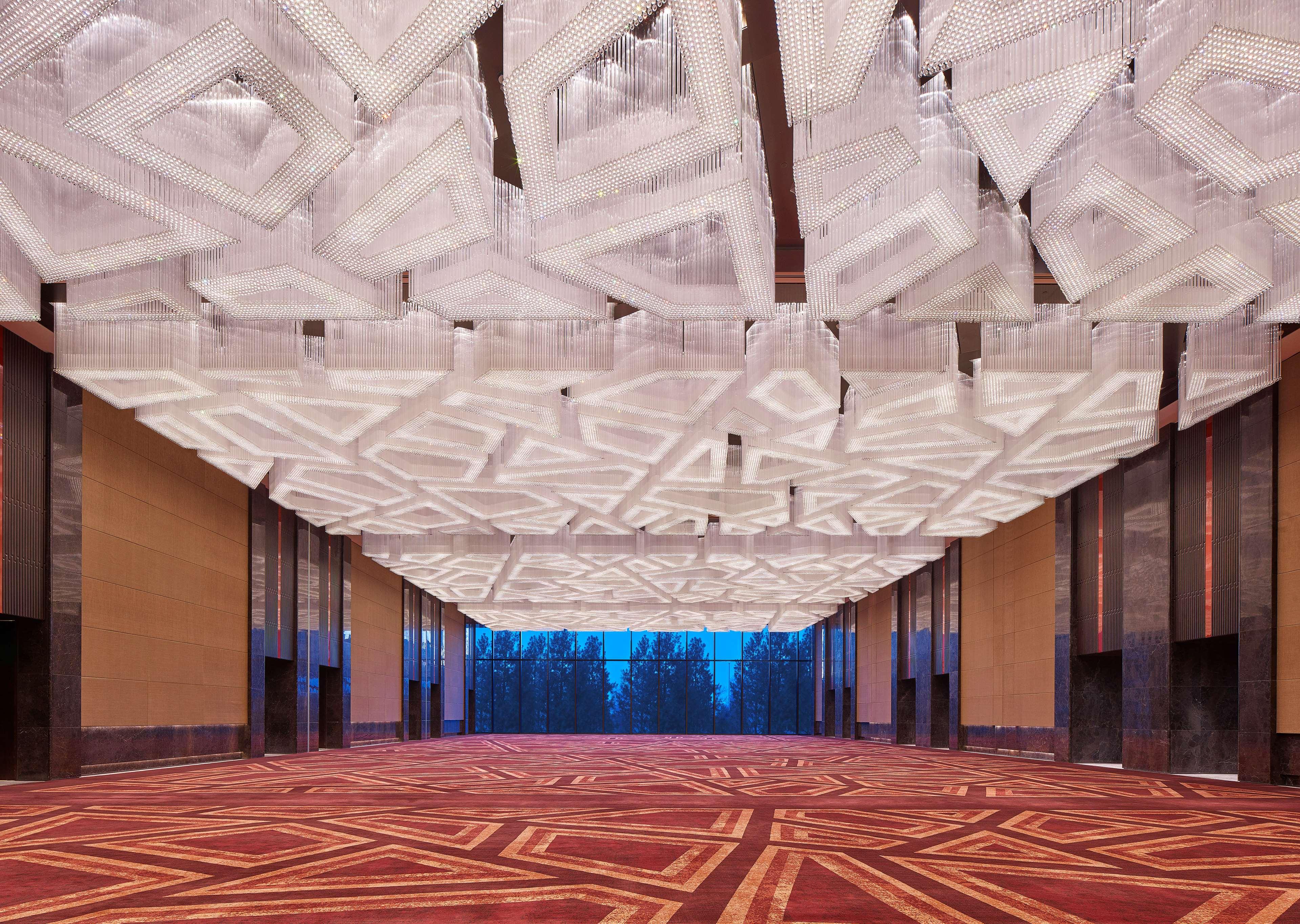 هتل NUO Hotel Beijing پکن
