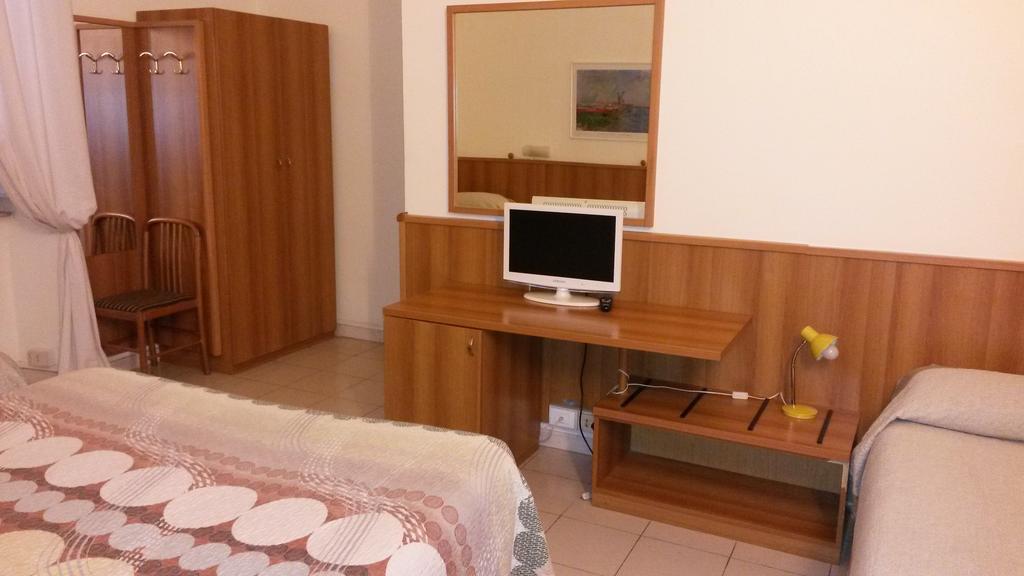 هتل Hotel Lodi رم