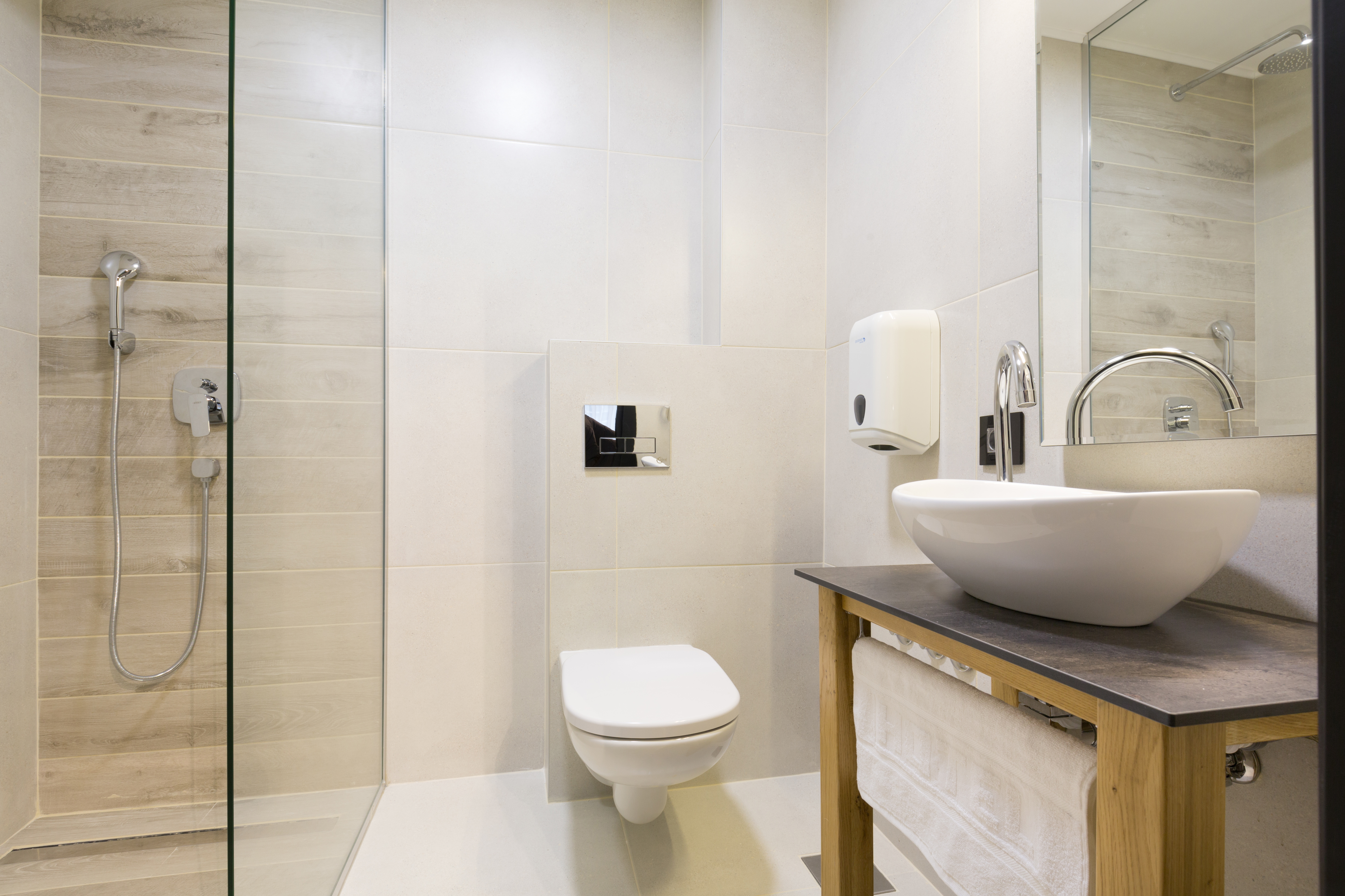 هتل Hotel Capital بلگراد