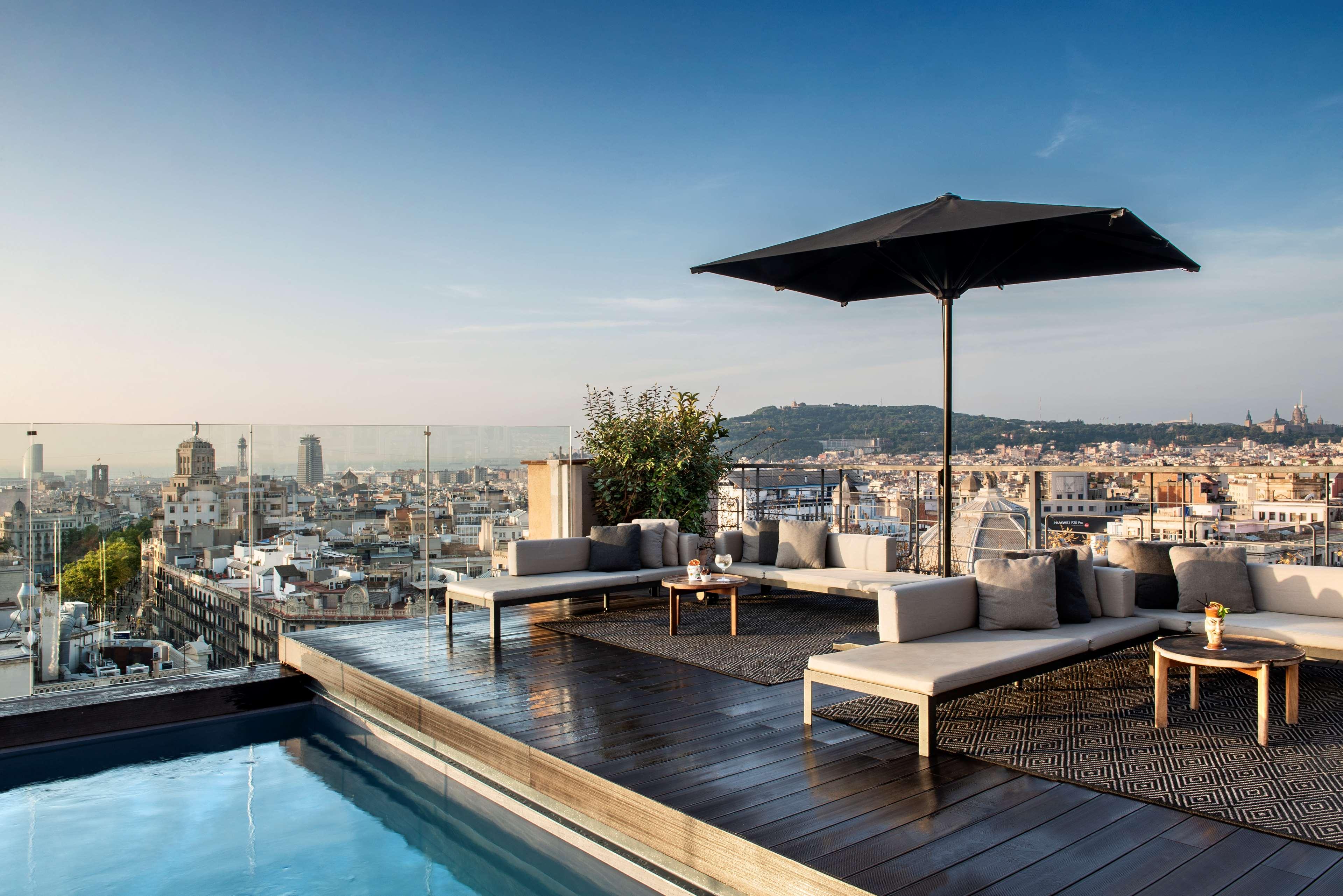 هتل NH Collection Barcelona Gran Hotel Calderón بارسلونا