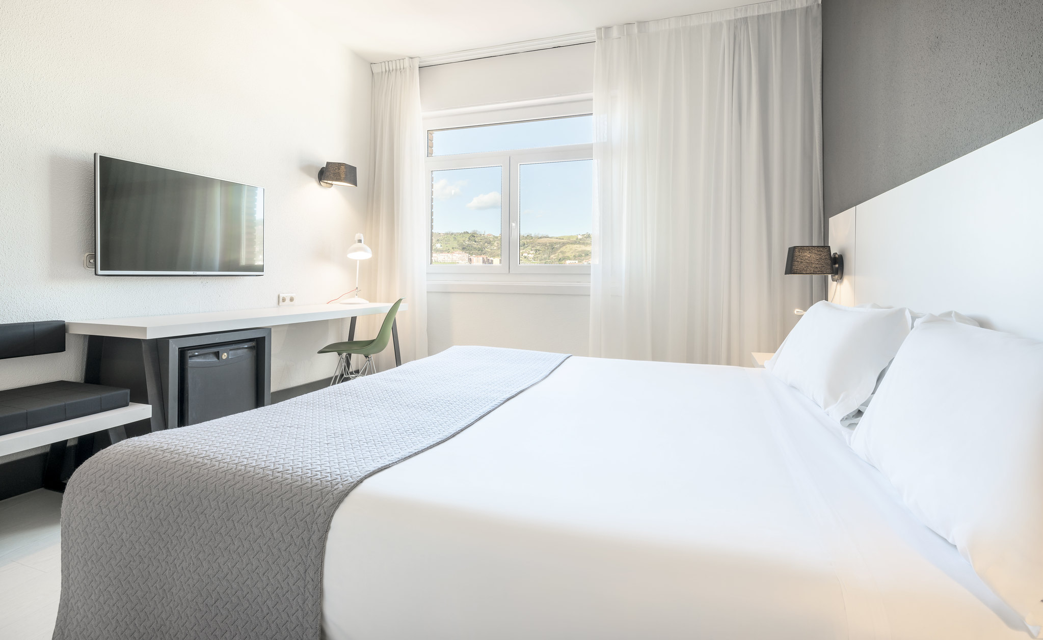هتل ILUNION Bilbao Hotel بیلبائو
