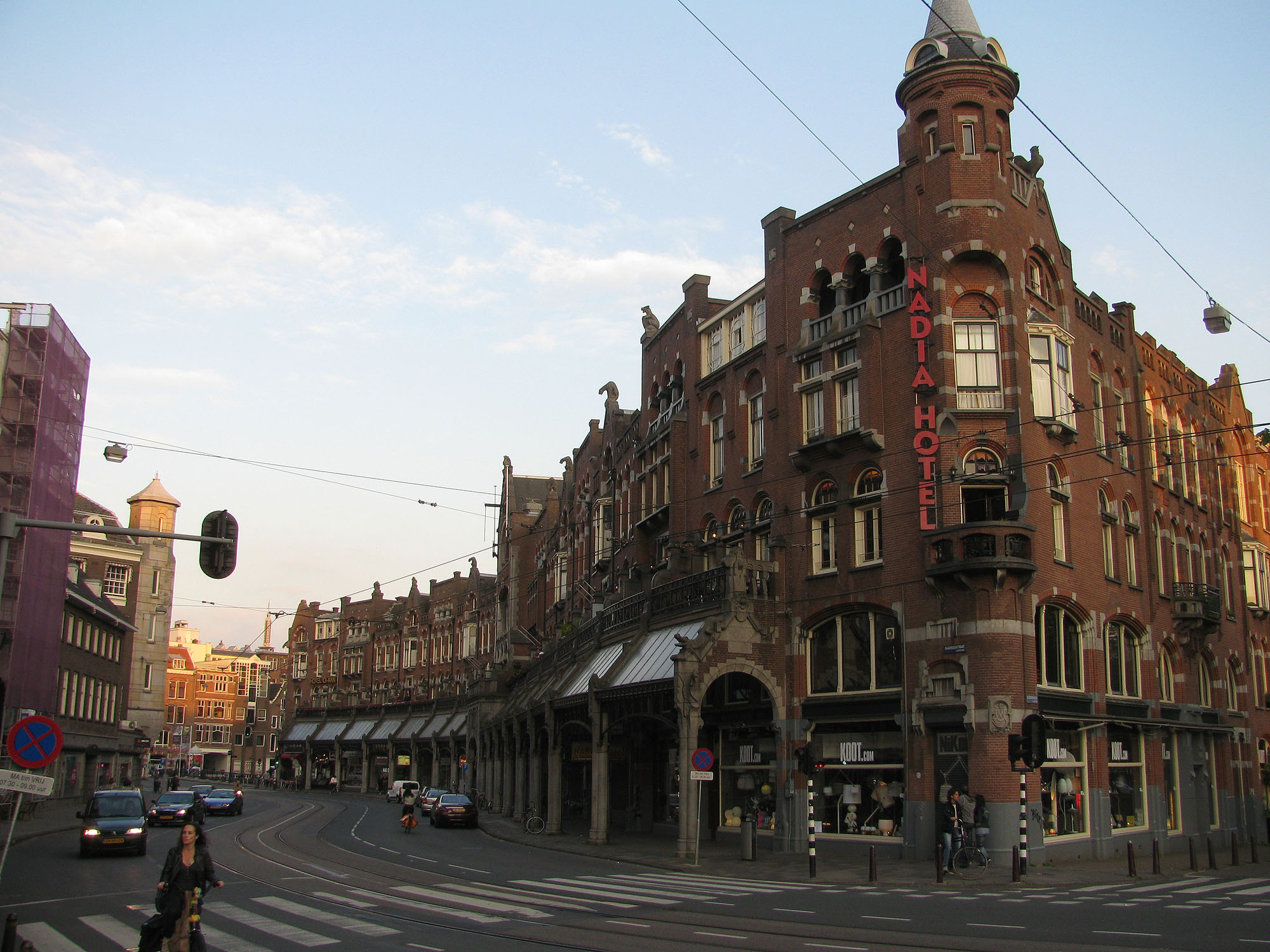 هتل Nadia Hotel آمستردام