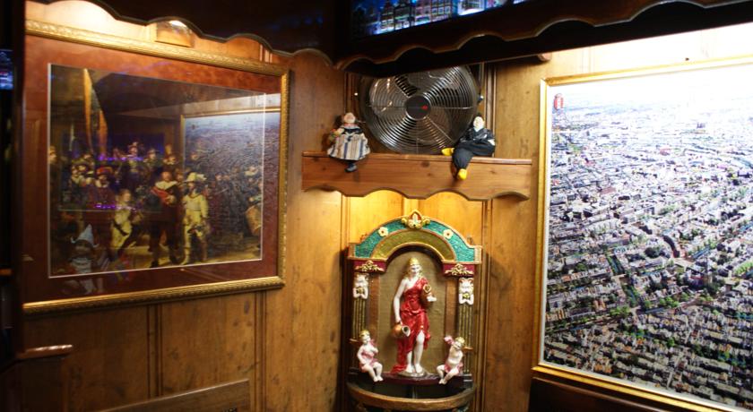 هتل Nadia Hotel آمستردام