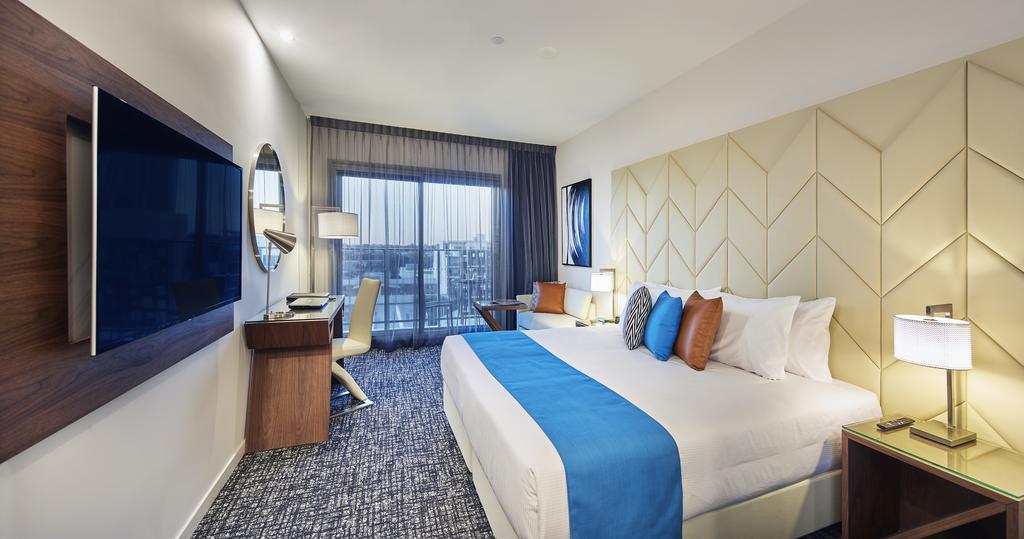 Alibaba https://cdn.alibaba.ir/ostorage/hotel/images/279F7A06/0403A9C68188E328D34D1FCEF82B3715.jpg