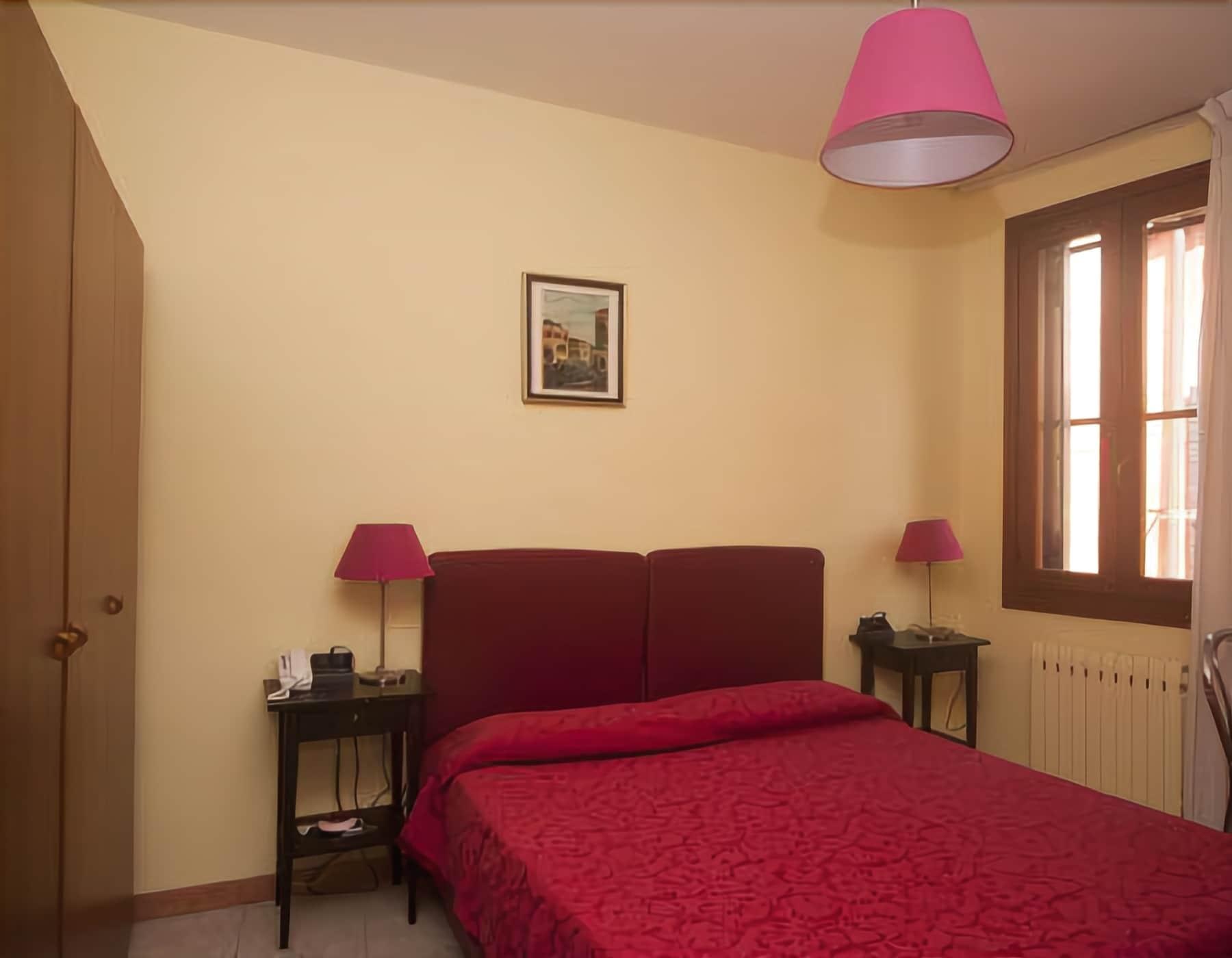 هتل Hotel dalla Mora ونیز
