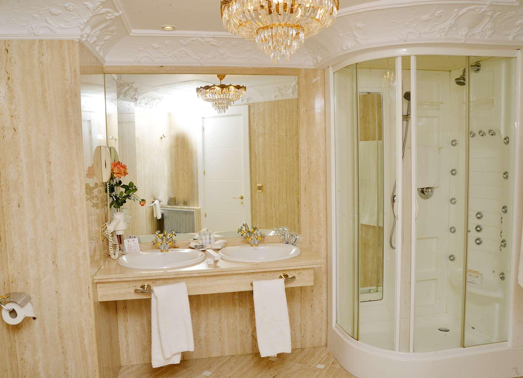 هتل Sercotel Hotel Artheus Carmelitas Salamanca