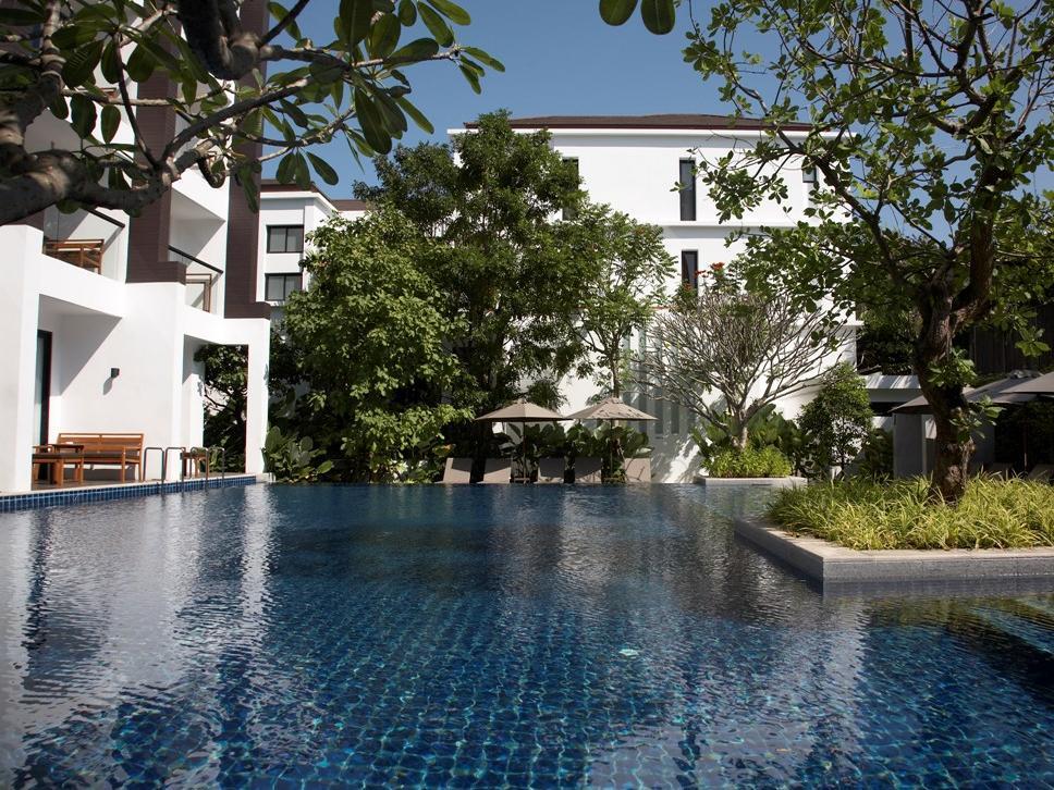 هتل Woodlands Suites Serviced Residences پاتایا