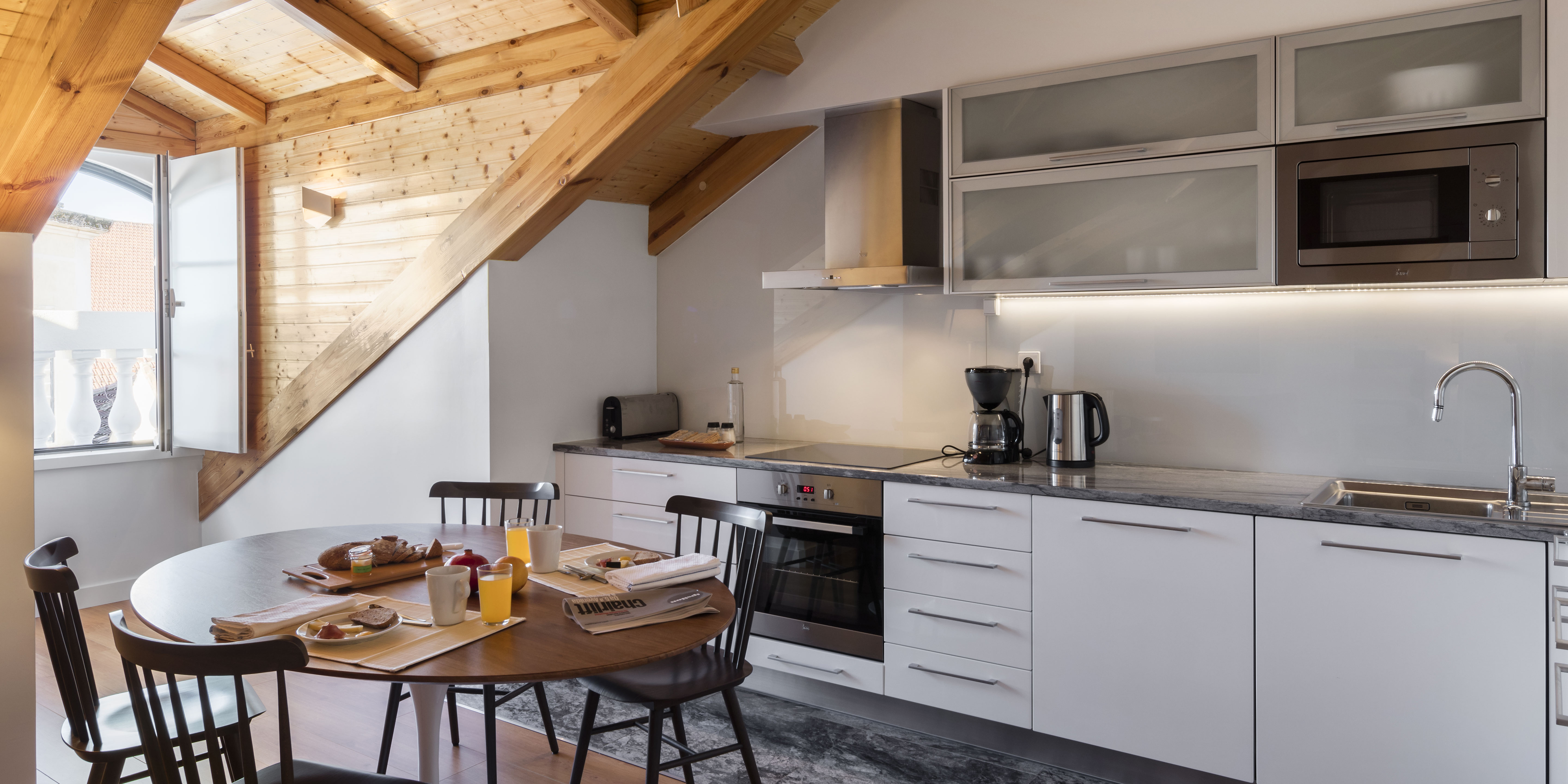 هتل Lisbon Serviced Apartments - Baixa Castelo لیسبون