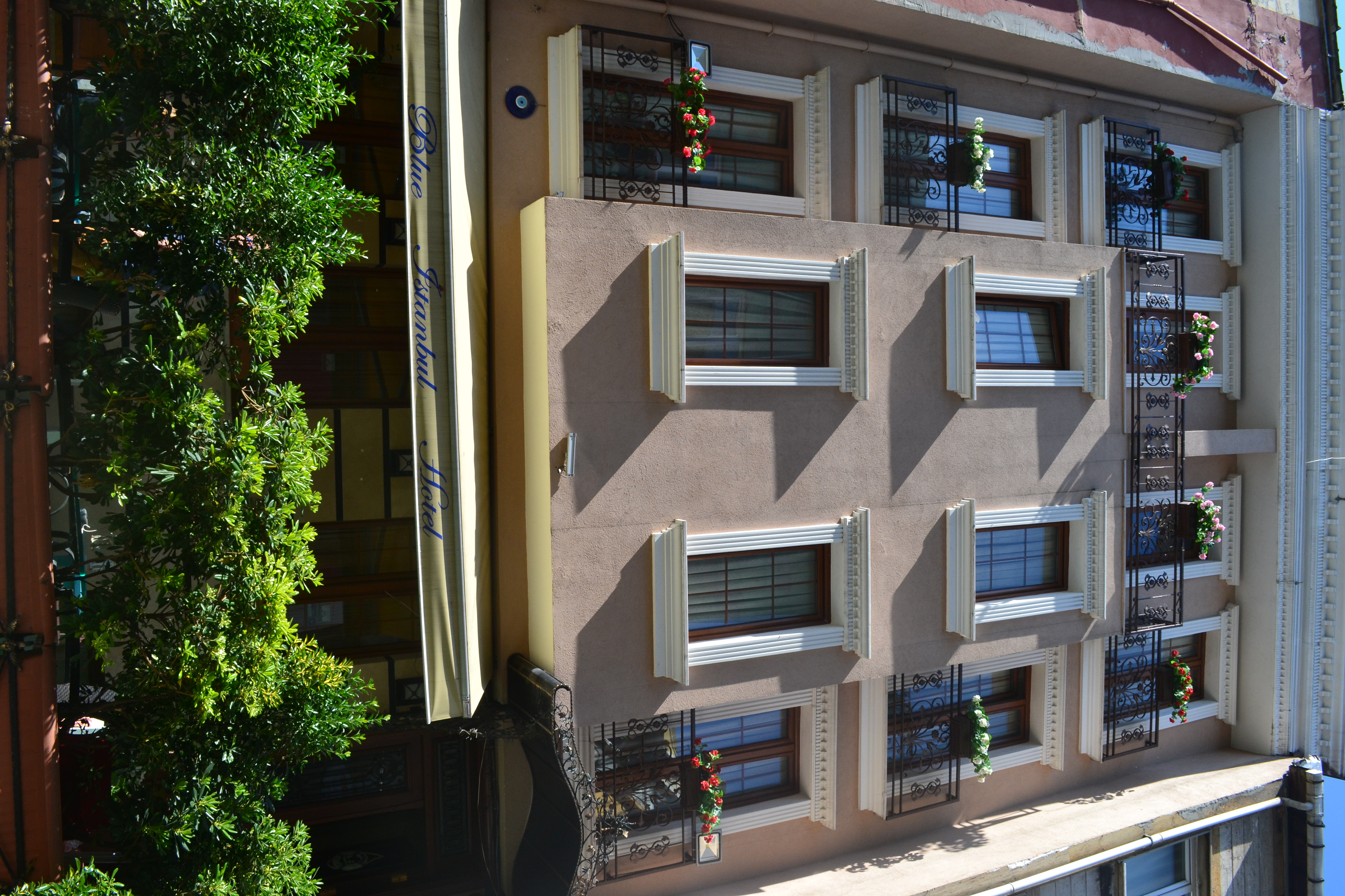 هتل Blue Istanbul Hotel استانبول-فاتح