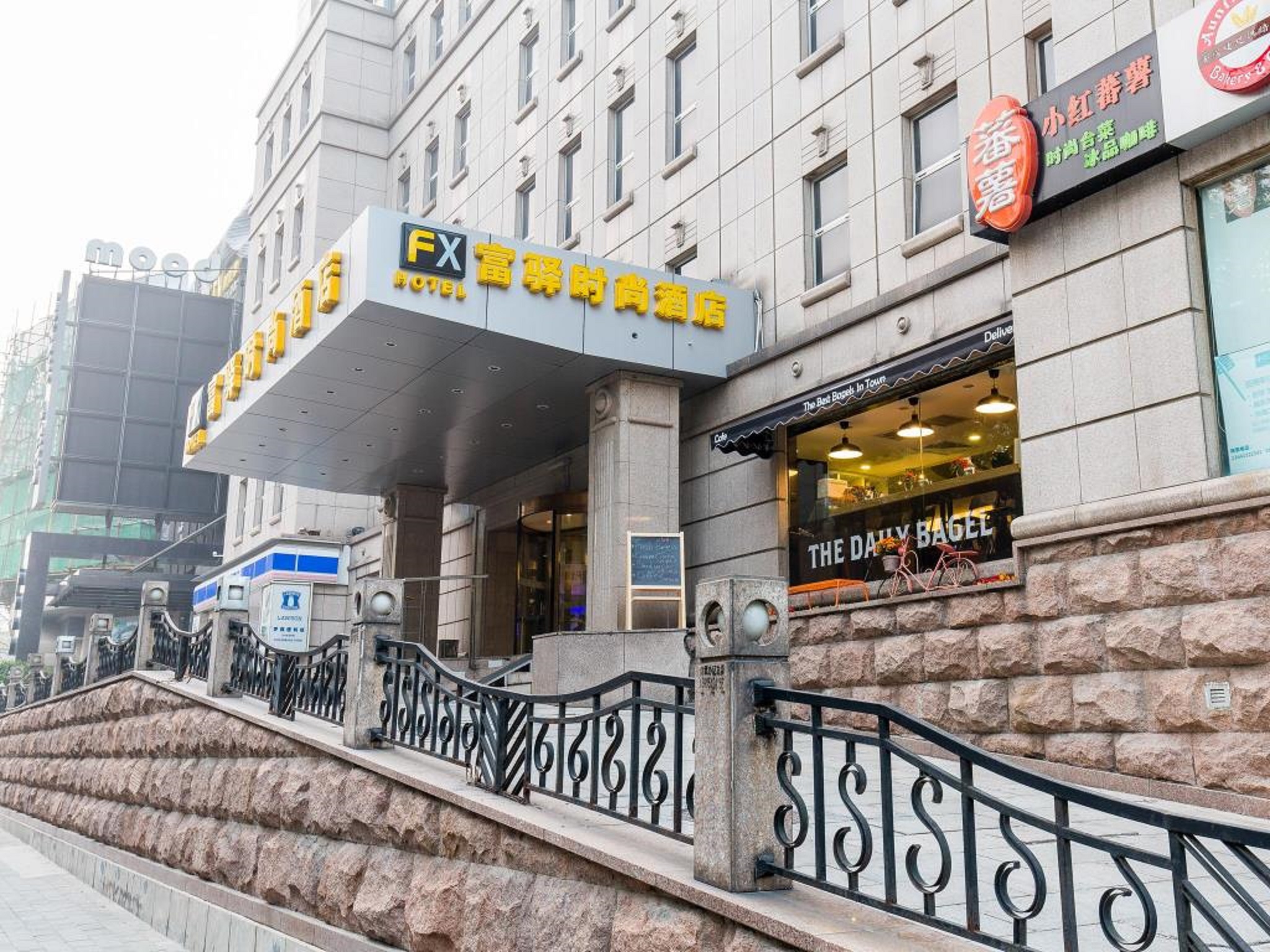 Alibaba https://cdn.alibaba.ir/ostorage/hotel/images/2B823563/38AF4ABD2F837D8016FFBAD8B4D92285.jpg