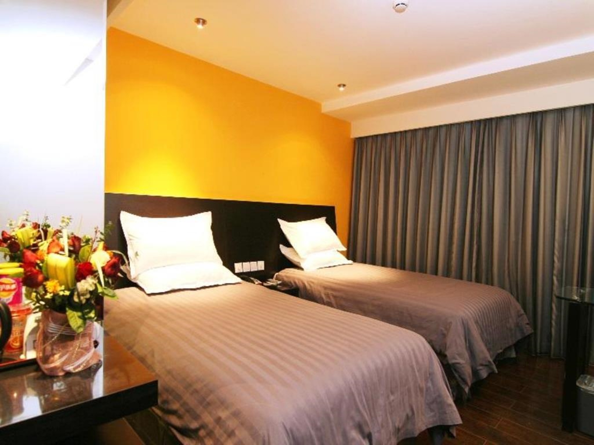 هتل FX Hotel Yansha پکن