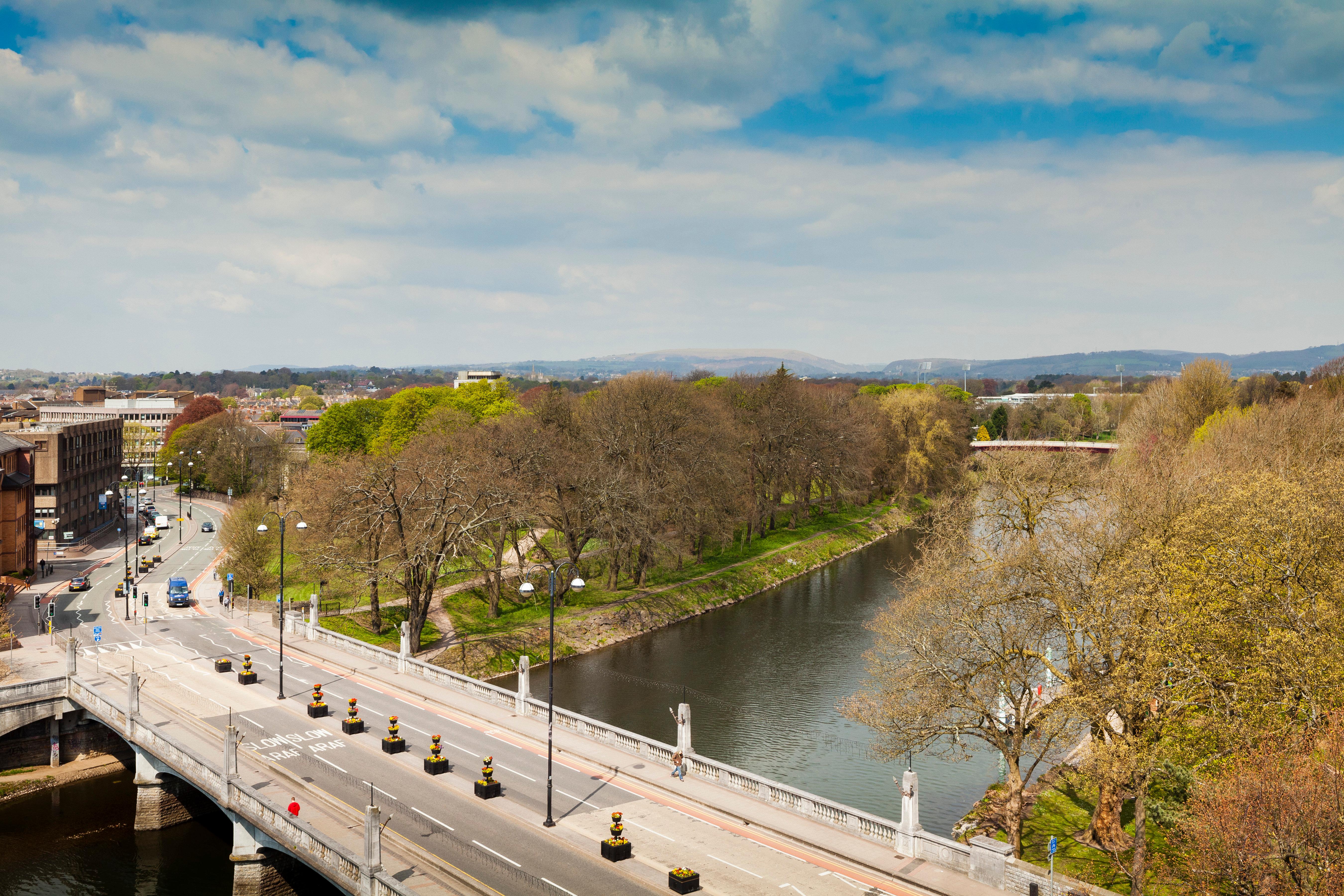 هتل Holiday Inn Cardiff City Cardiff