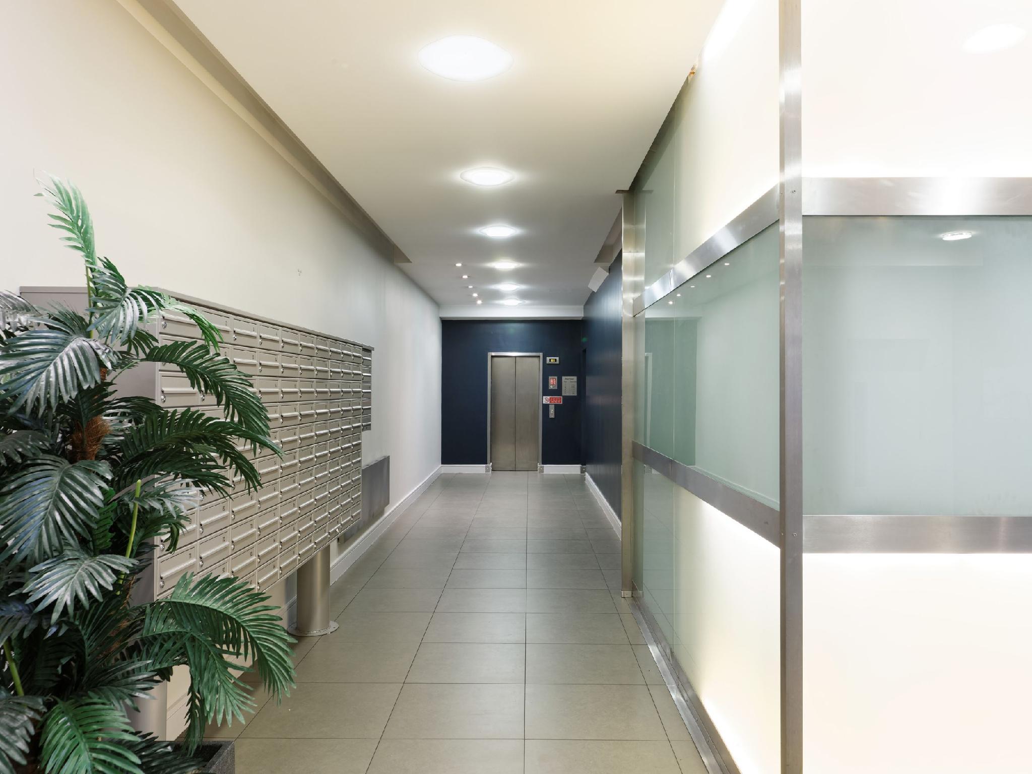 Alibaba https://cdn.alibaba.ir/ostorage/hotel/images/2BACDEDC/BB5076C3EEF34864D2AC219ACFA43915.jpg