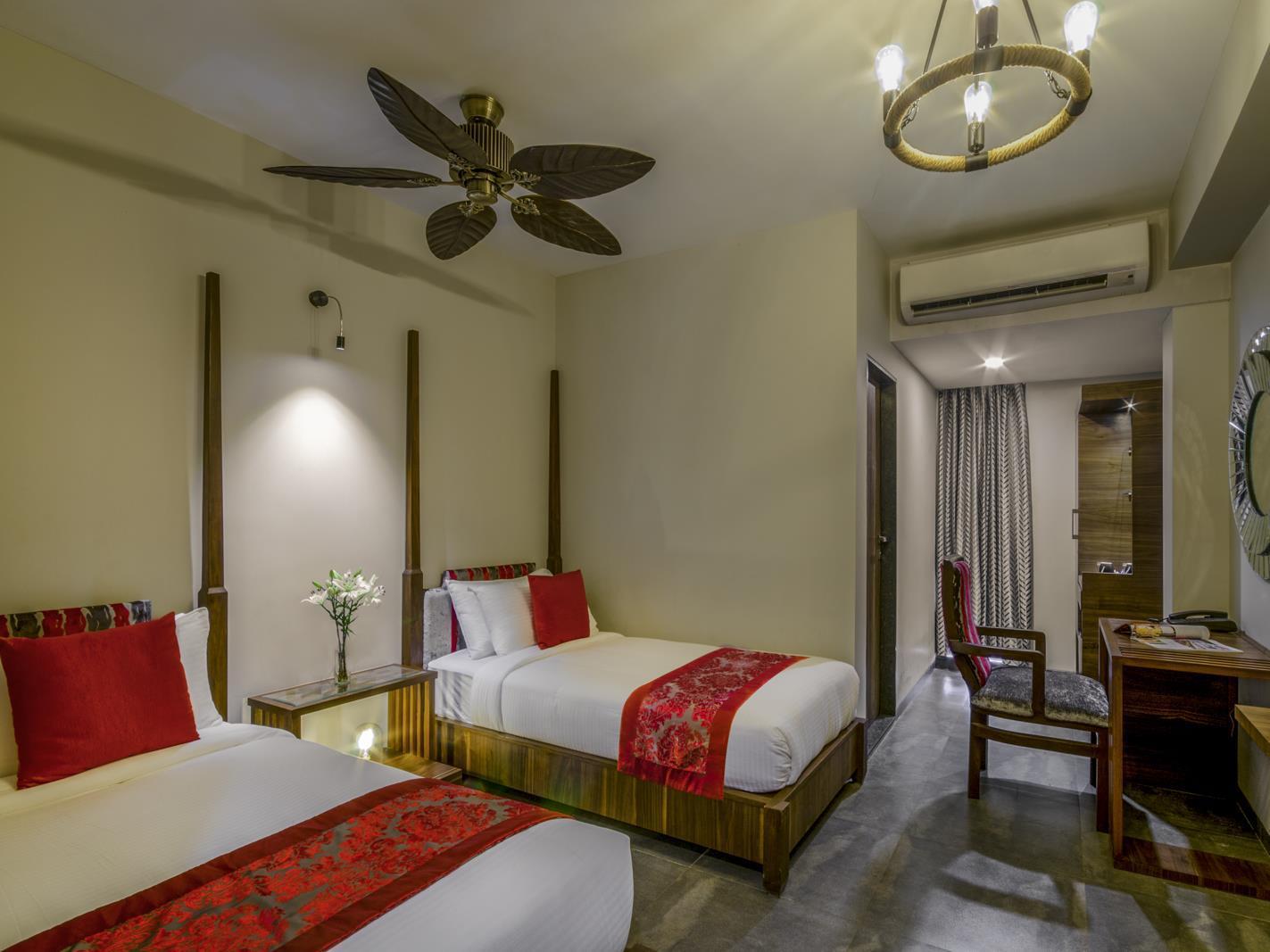 هتل Zense Resort Candolim Beach