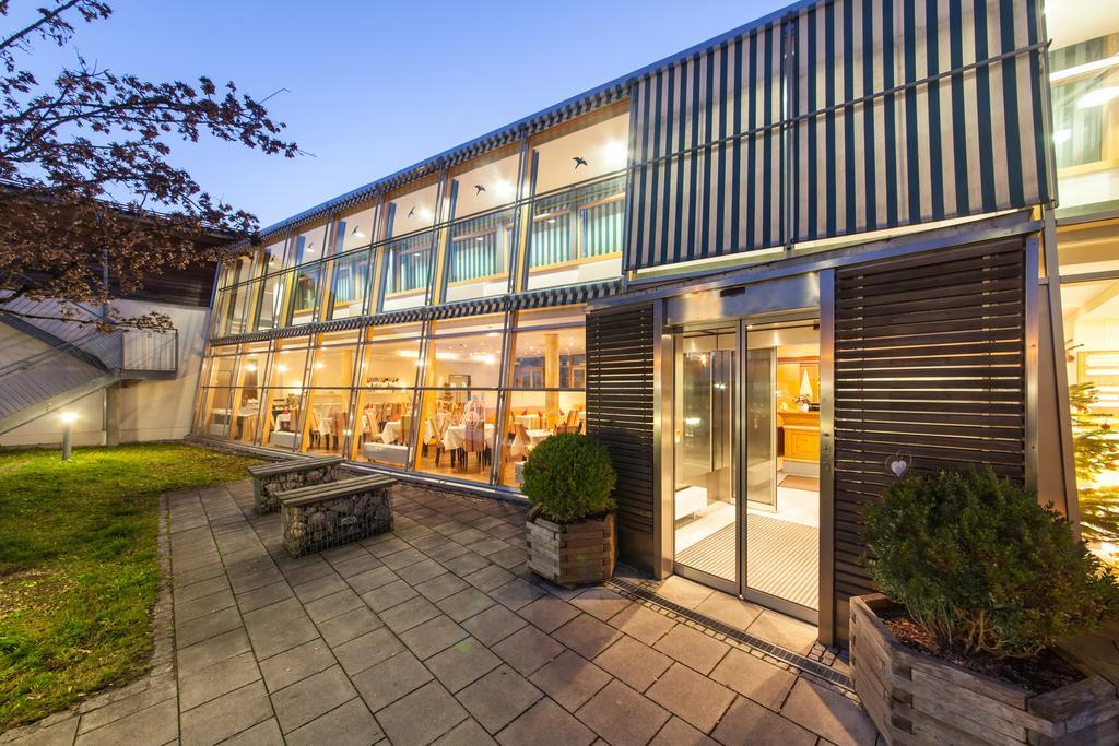 Alibaba https://cdn.alibaba.ir/ostorage/hotel/images/2CD4FDDA/13F26B2CB6D3AE9DE1F3AF92770C5BAA.jpg