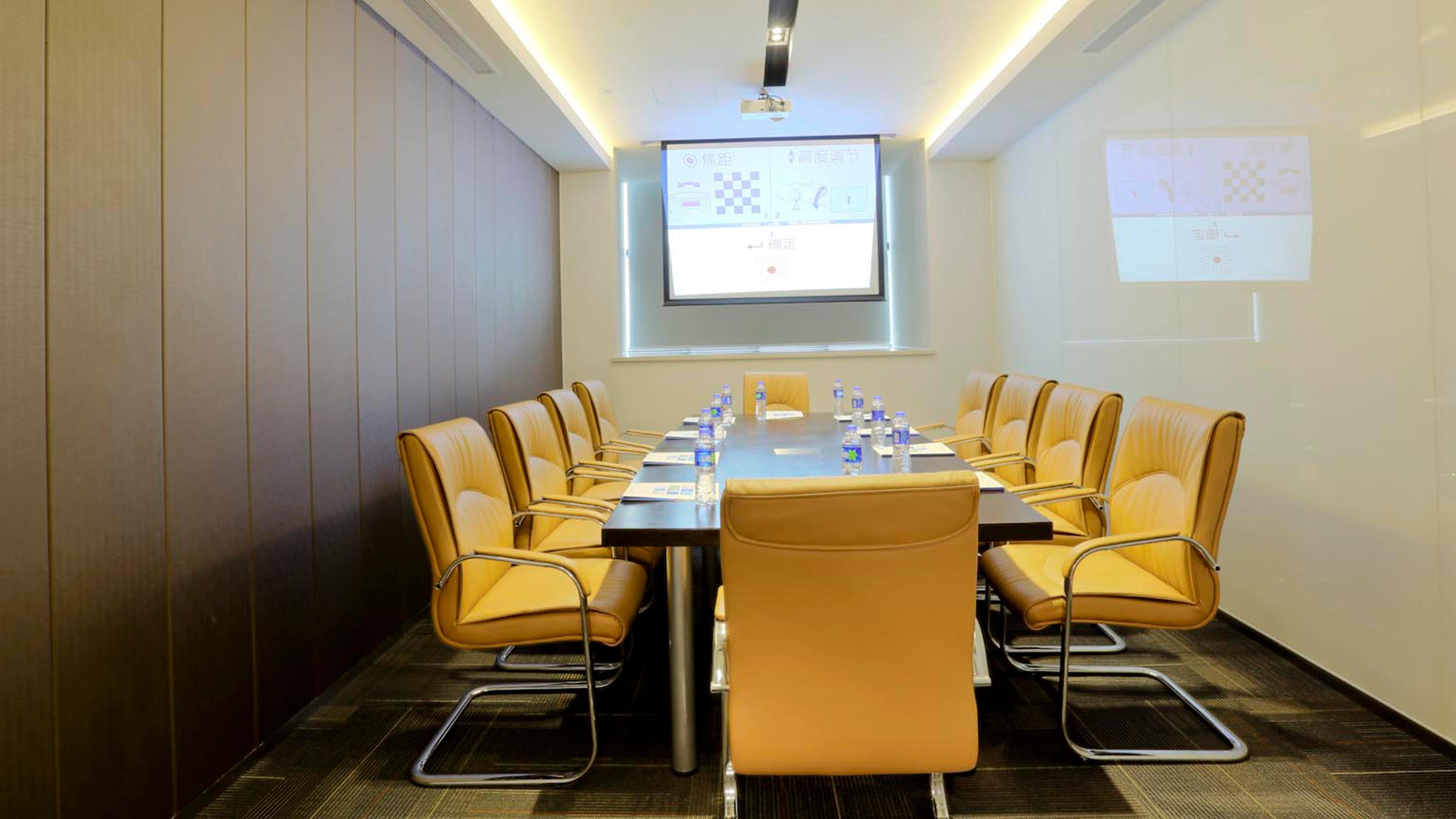 هتل Holiday Inn Express Shanghai Gongkang Shanghai
