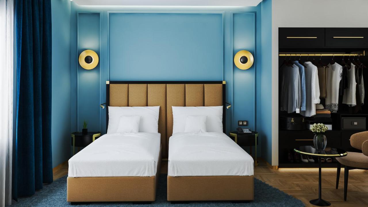 هتل The Major Hotel رم