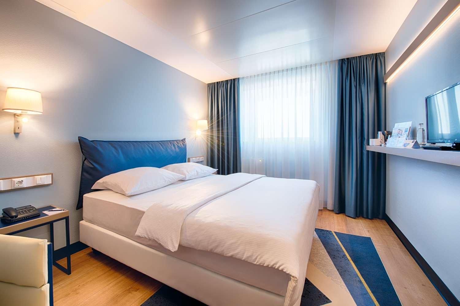 هتل Dorint Kongresshotel Chemnitz Chemnitz