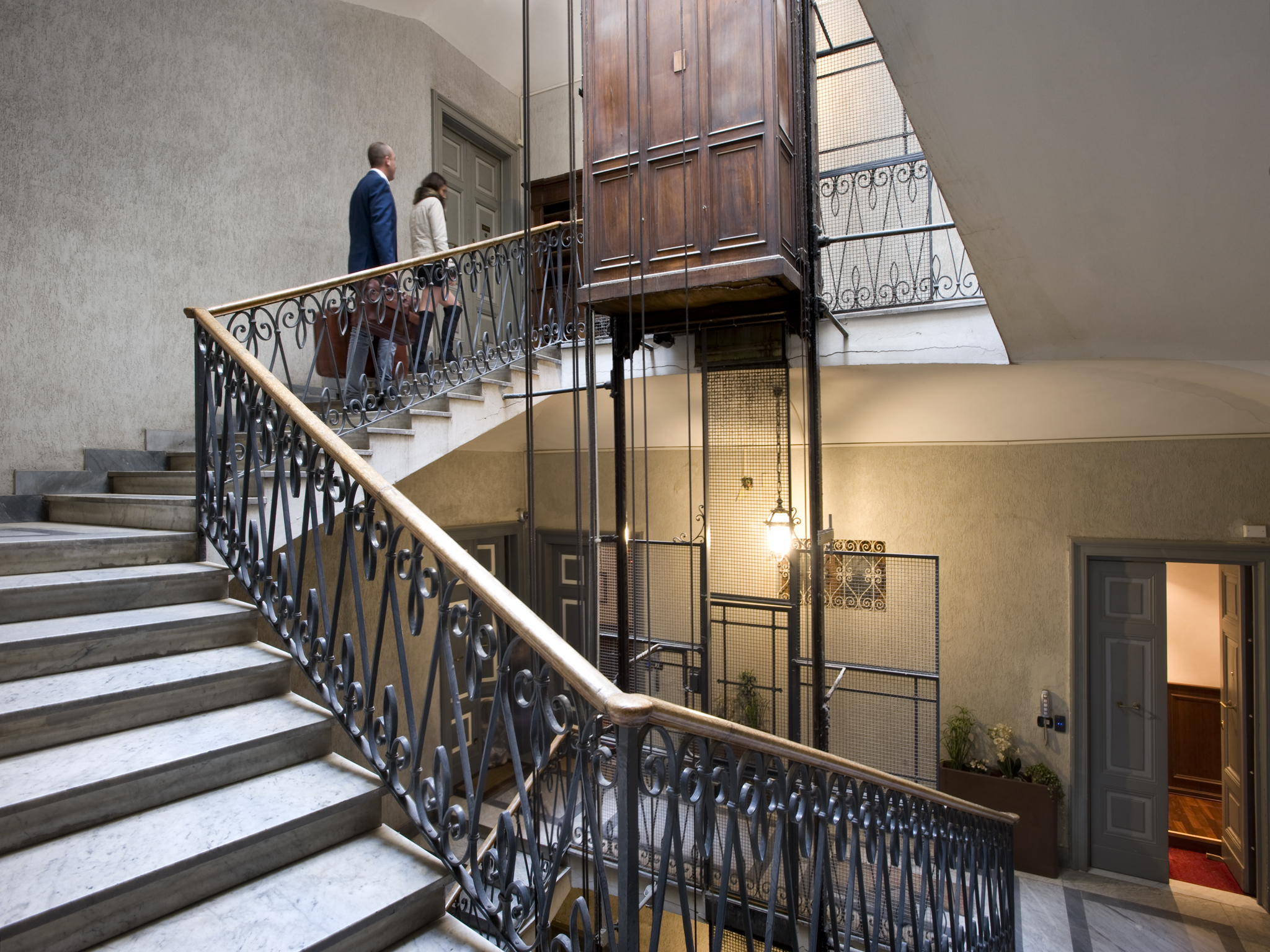 Alibaba https://cdn.alibaba.ir/ostorage/hotel/images/2D434CEA/41FE1502269754884C03417D9D4B2C63.jpg