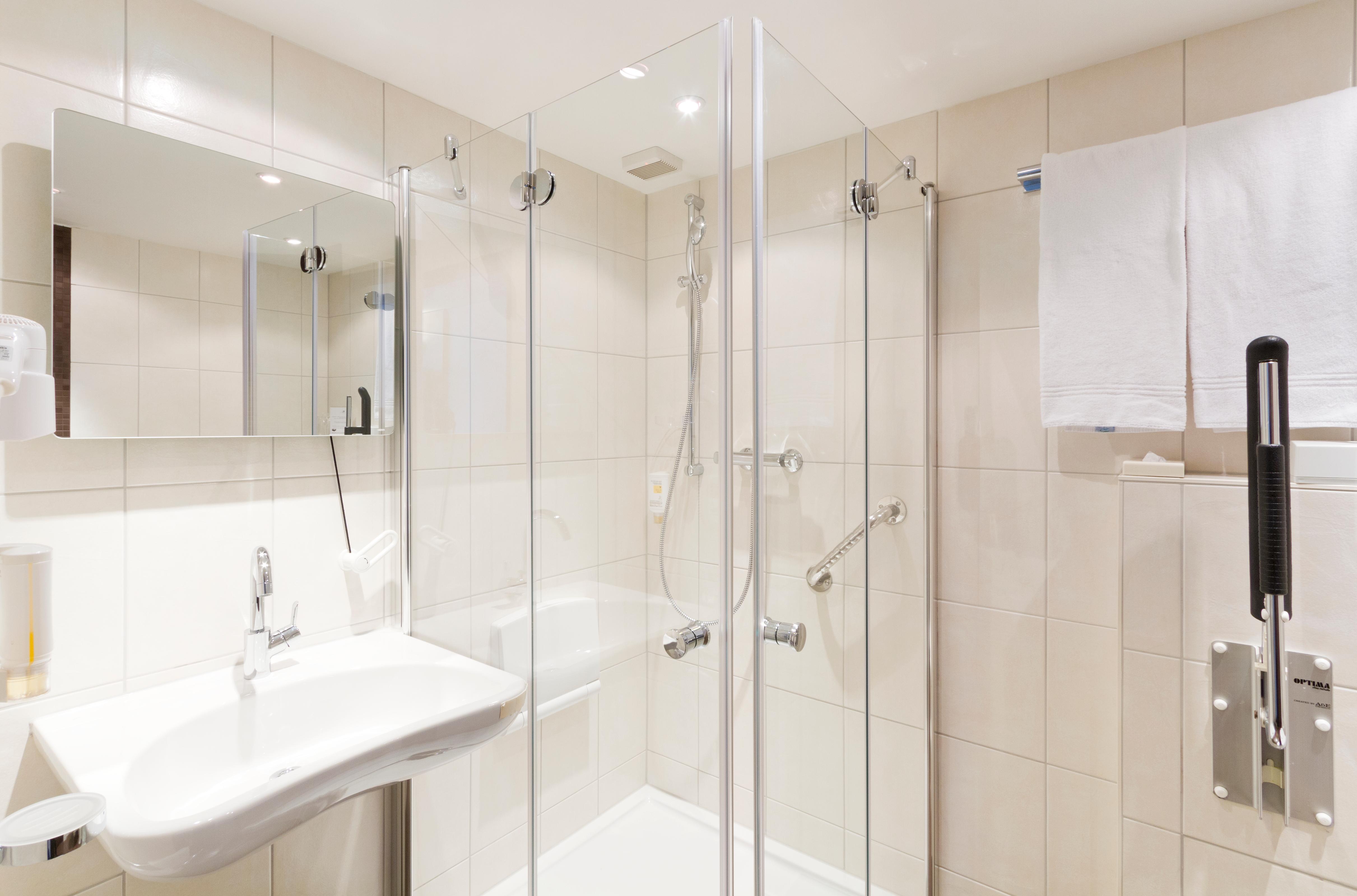 هتل Hotel Olten اولتن