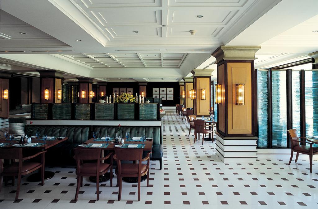 هتل The Oberoi Amarvilas, Agra آگرا