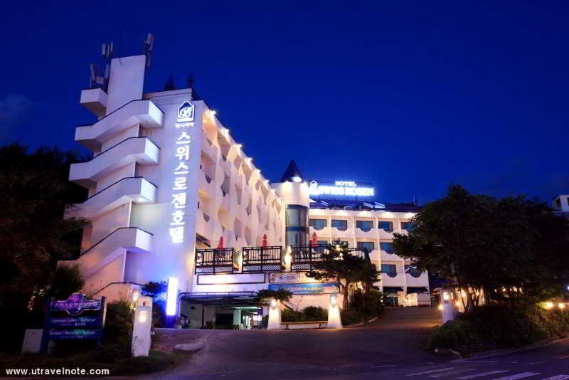 Alibaba https://cdn.alibaba.ir/ostorage/hotel/images/3002FAC3/777A303D03821D63D8586655D4538F26.jpg