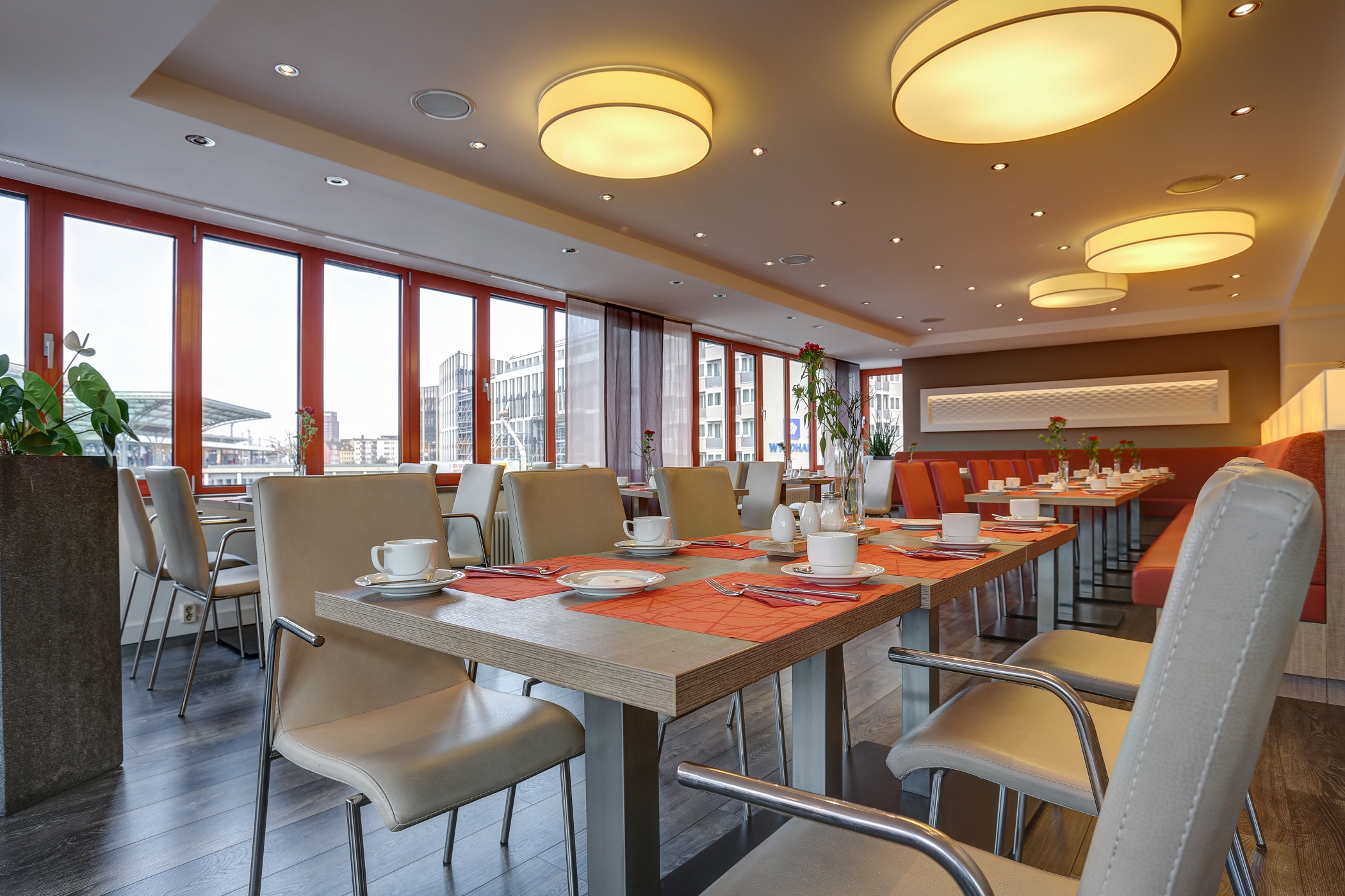 هتل Kommerzhotel کلن